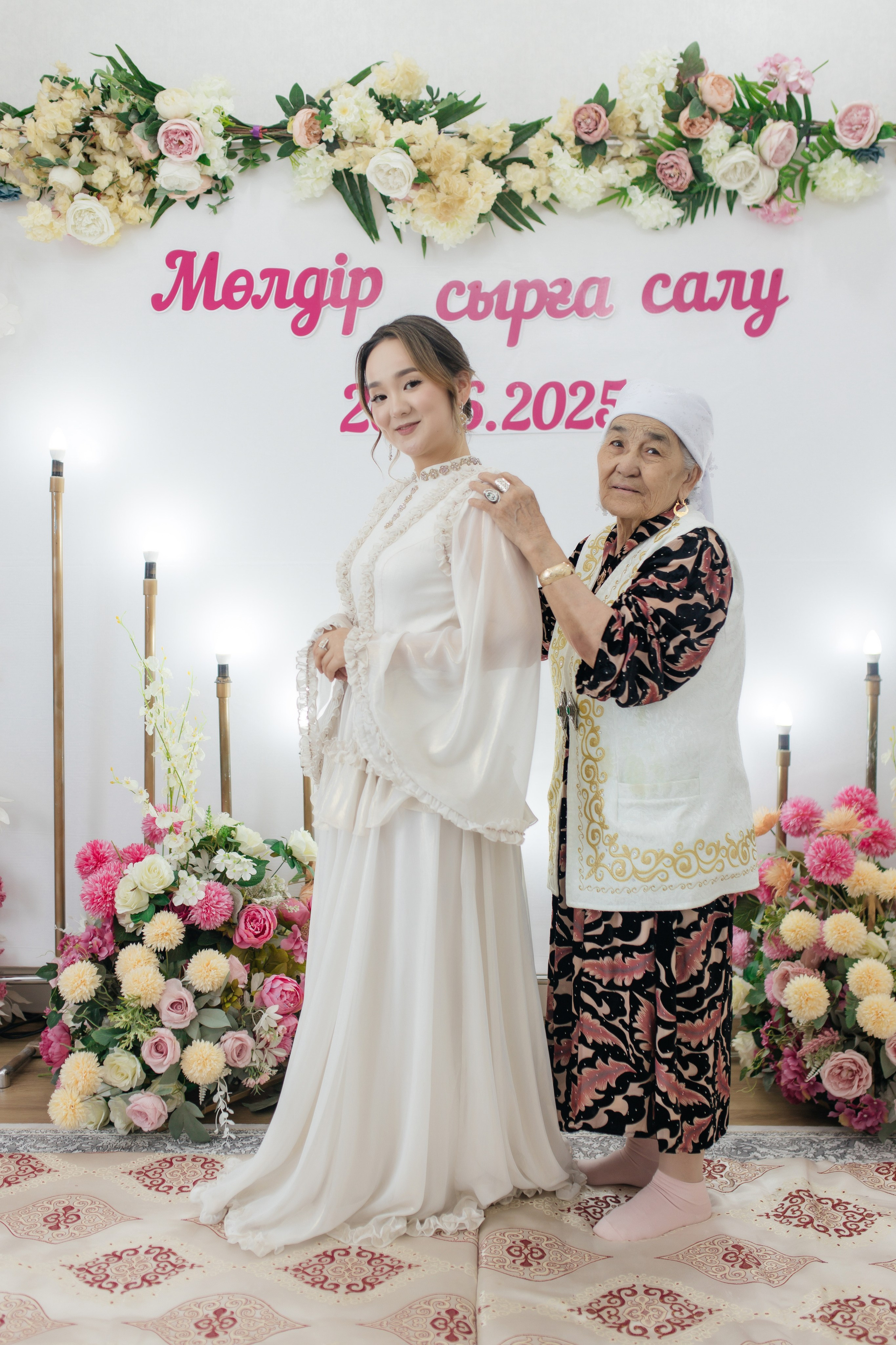 Moldir — syrğa salu. Wedding and Love story Photographer