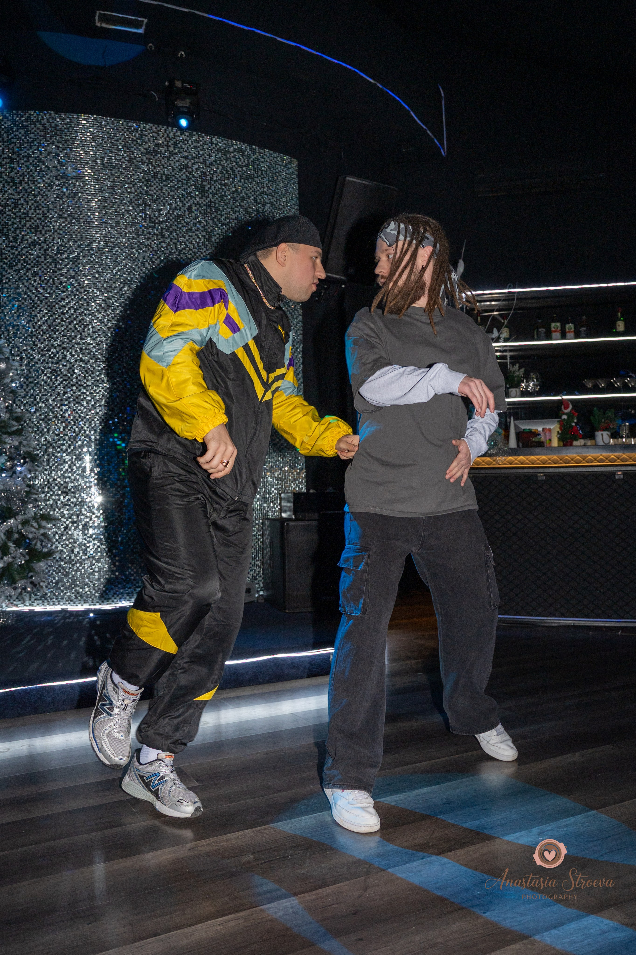 Танцевальное путешествие в 90е. Семейный и детский фотограф в Королеве, Москве и Московской области Строева Анастасия