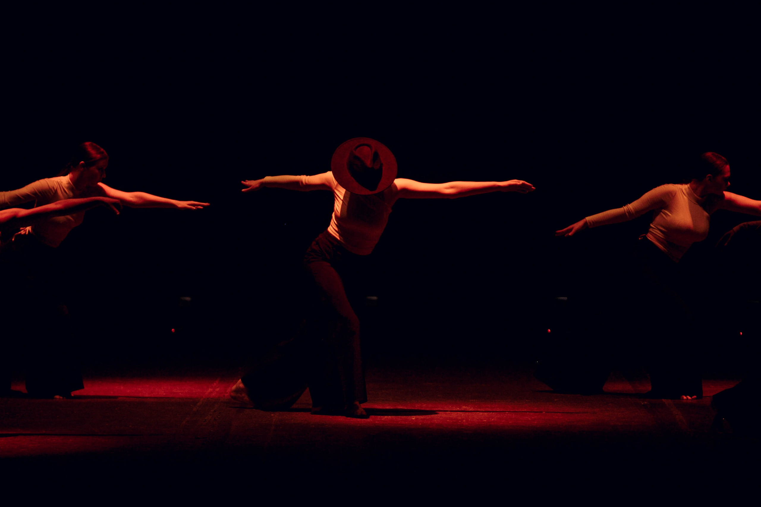 Концерт «Театра танца Антона Косова». Ваш репортажный фотограф Артемий Антонов