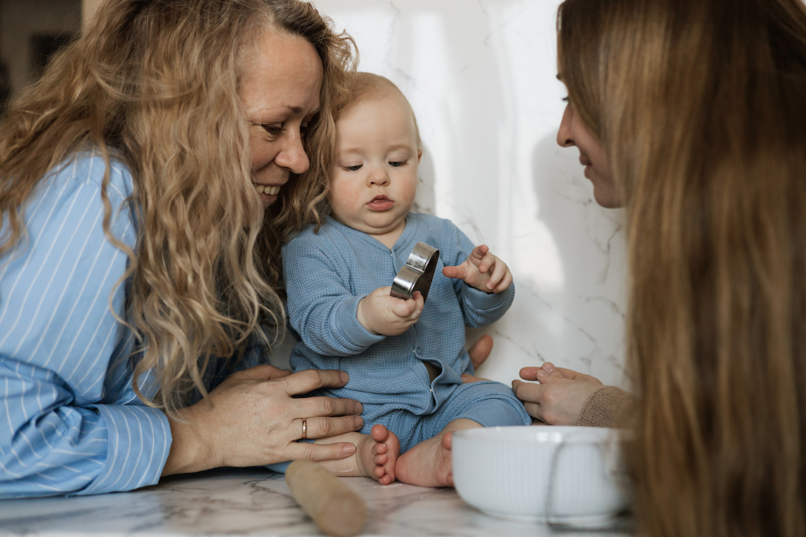 Тимоша с мамой и бабушкой. Фотограф в Кемерово Миллер Анна