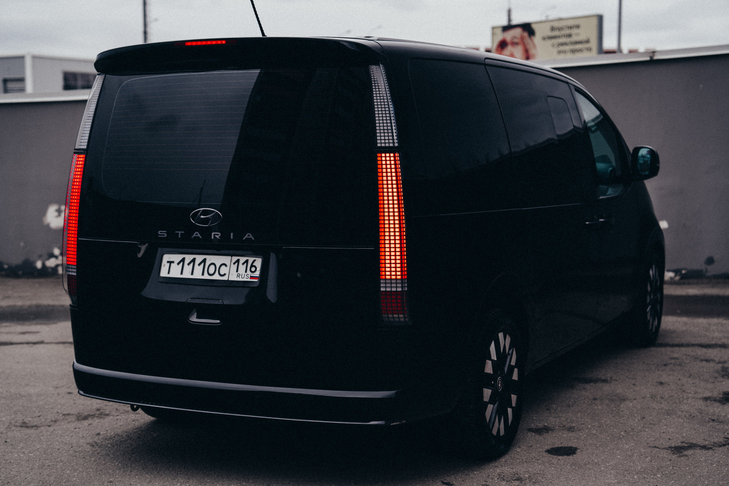 Hyundai Staria. Идеальные портреты для соцсетей — Фотограф Ленар