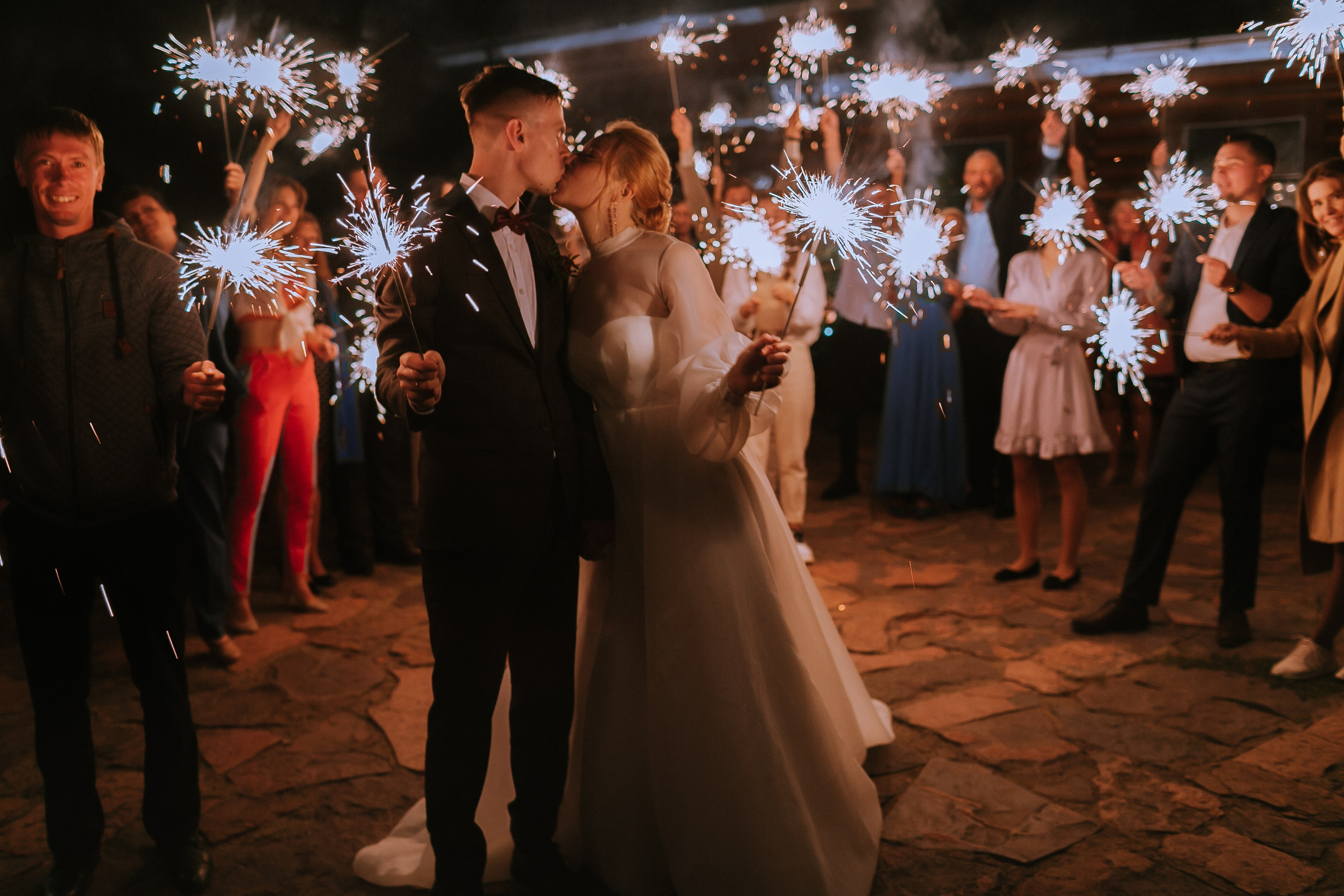 Свадебное портфолио фотографа. Свадебный и репортажный фотограф в Ярославле и Санкт-Петербурге Роман Микрюков