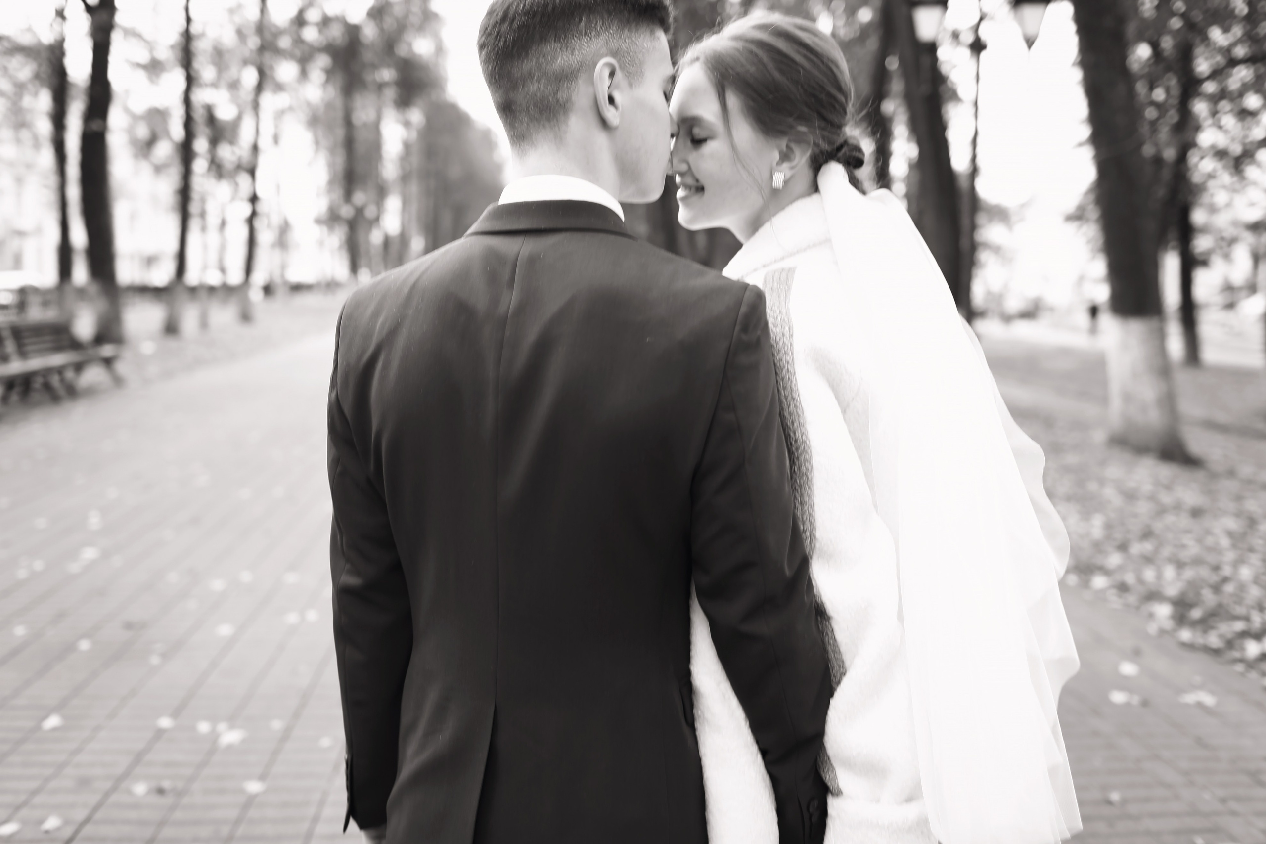 Съемка пары в осеннем городе и в студии. Свадебный и репортажный фотограф в Ярославле и Санкт-Петербурге Роман Микрюков