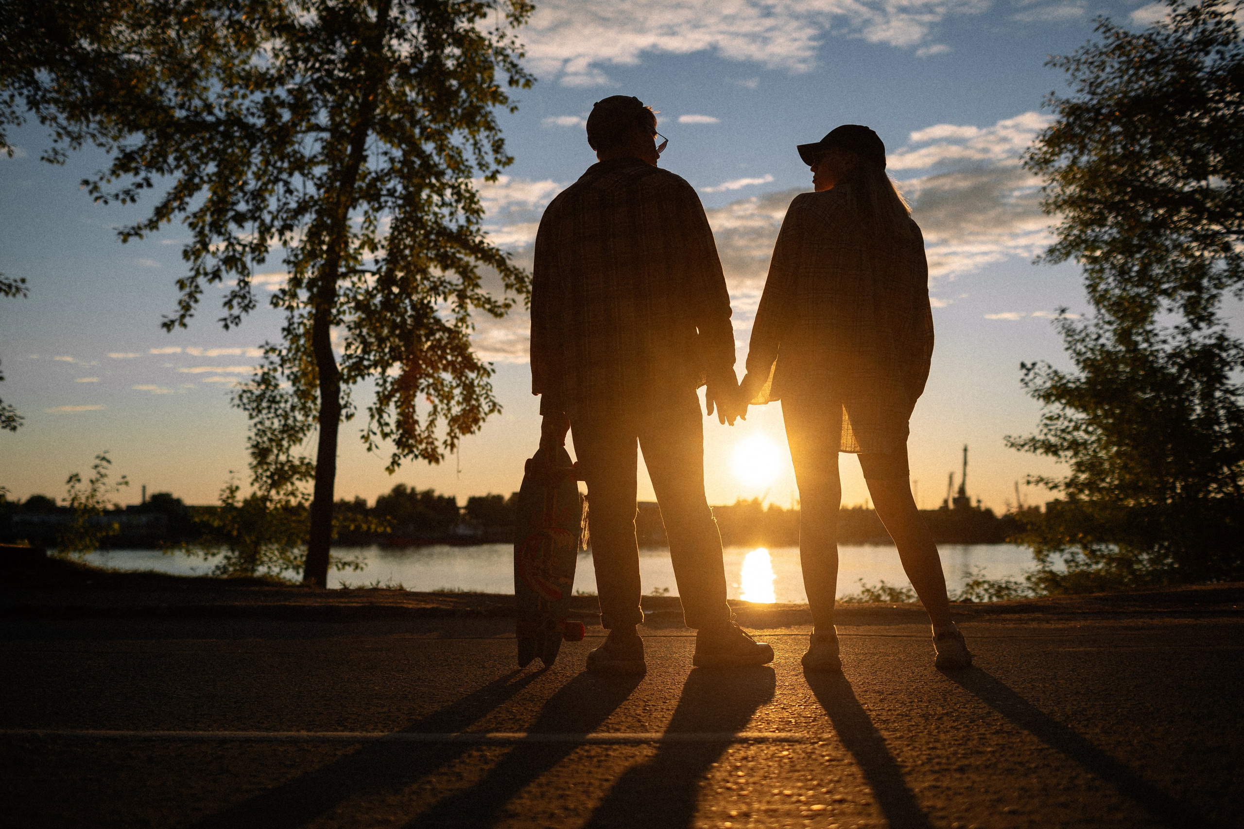 Love Story в Архангельске: Профессиональная съемка для пар с уникальным сюжетом