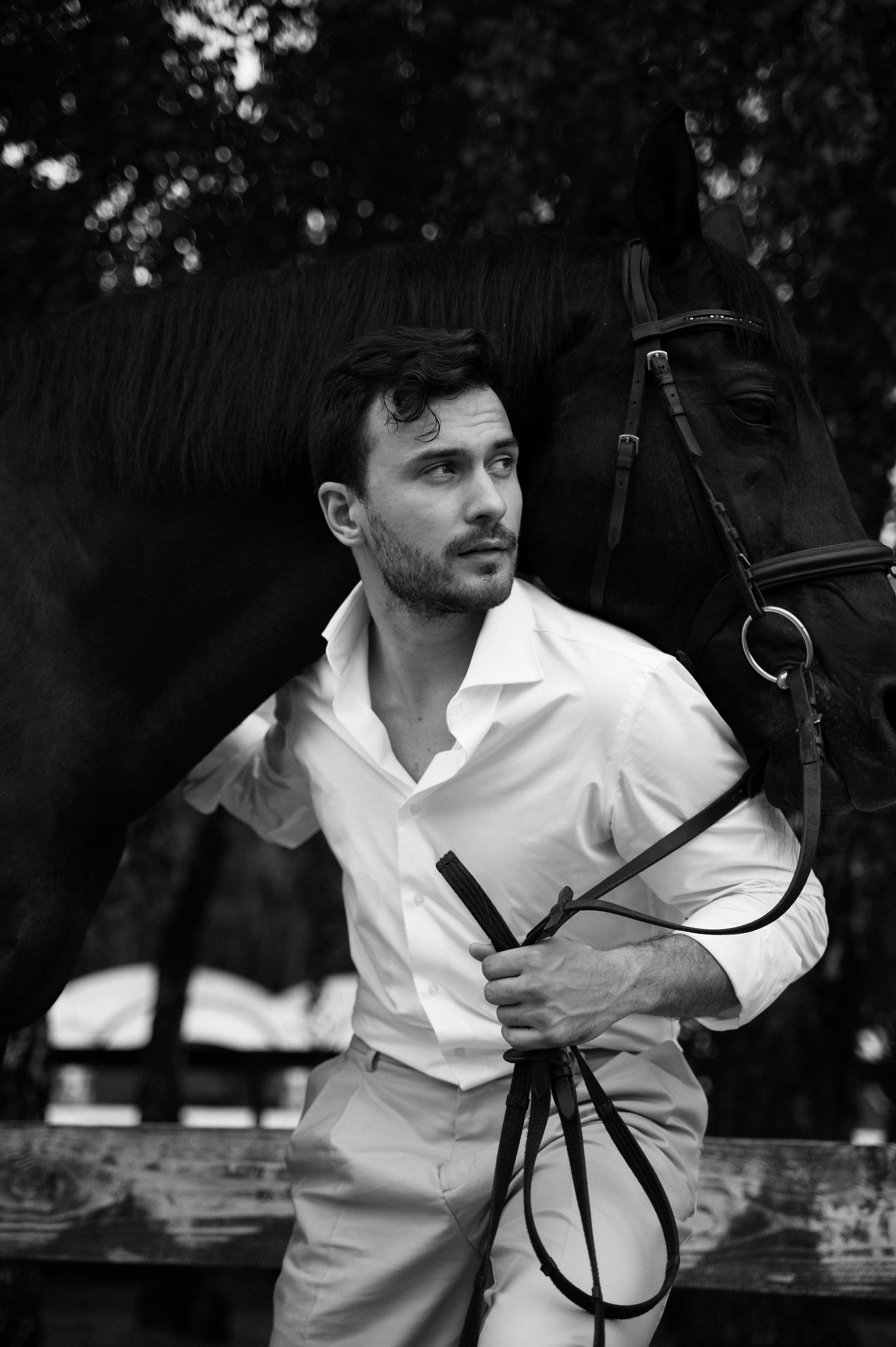 Портфолио Парня модели Глеб Русанду. Продакшен г. Москва съемка мужской одежды, мужские модели, фото и видео, организация под ключ