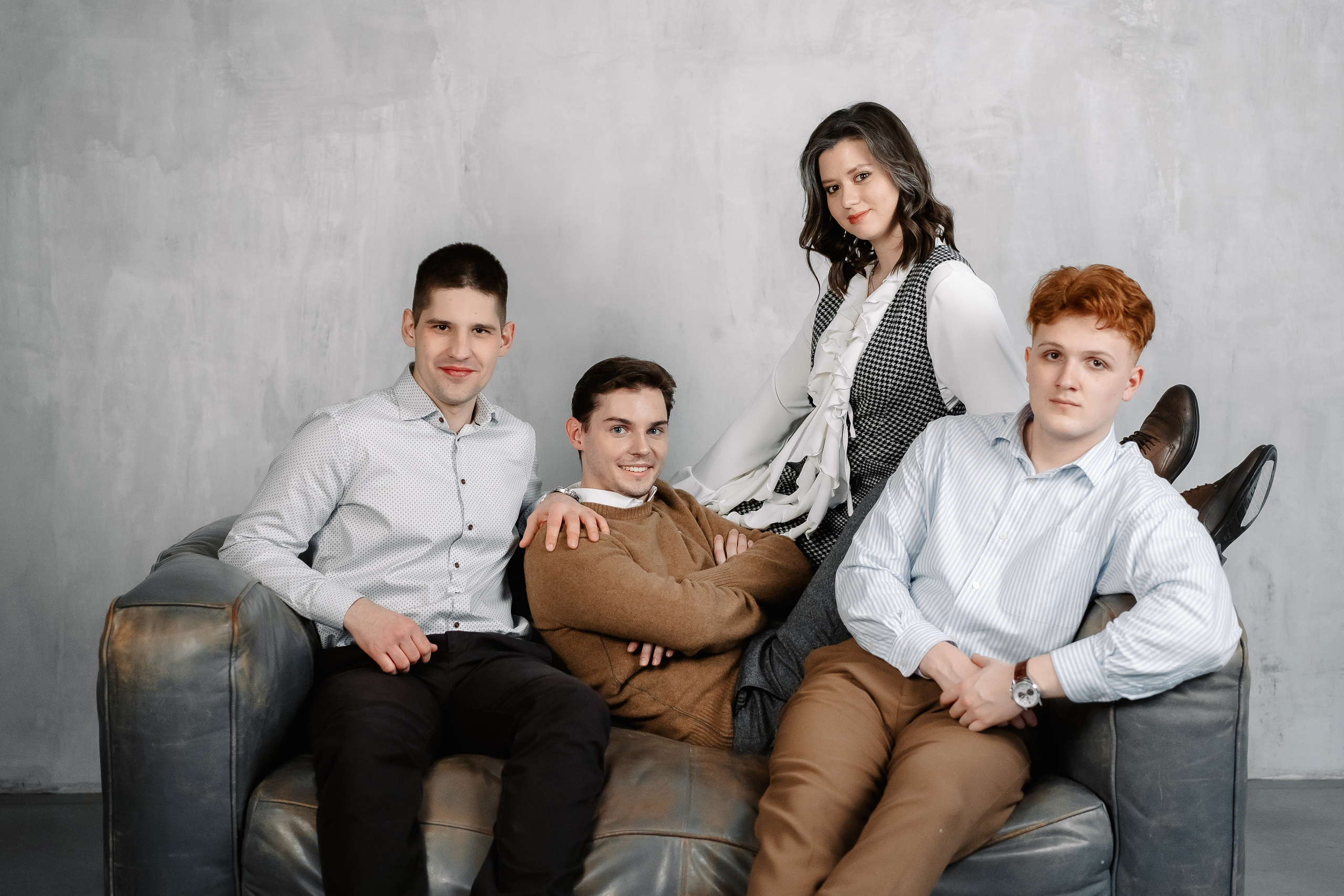 Выпускные альбомы. Свадебный и семейный фотограф в Ростове-на-Дону и Керчи Алина Захарцова