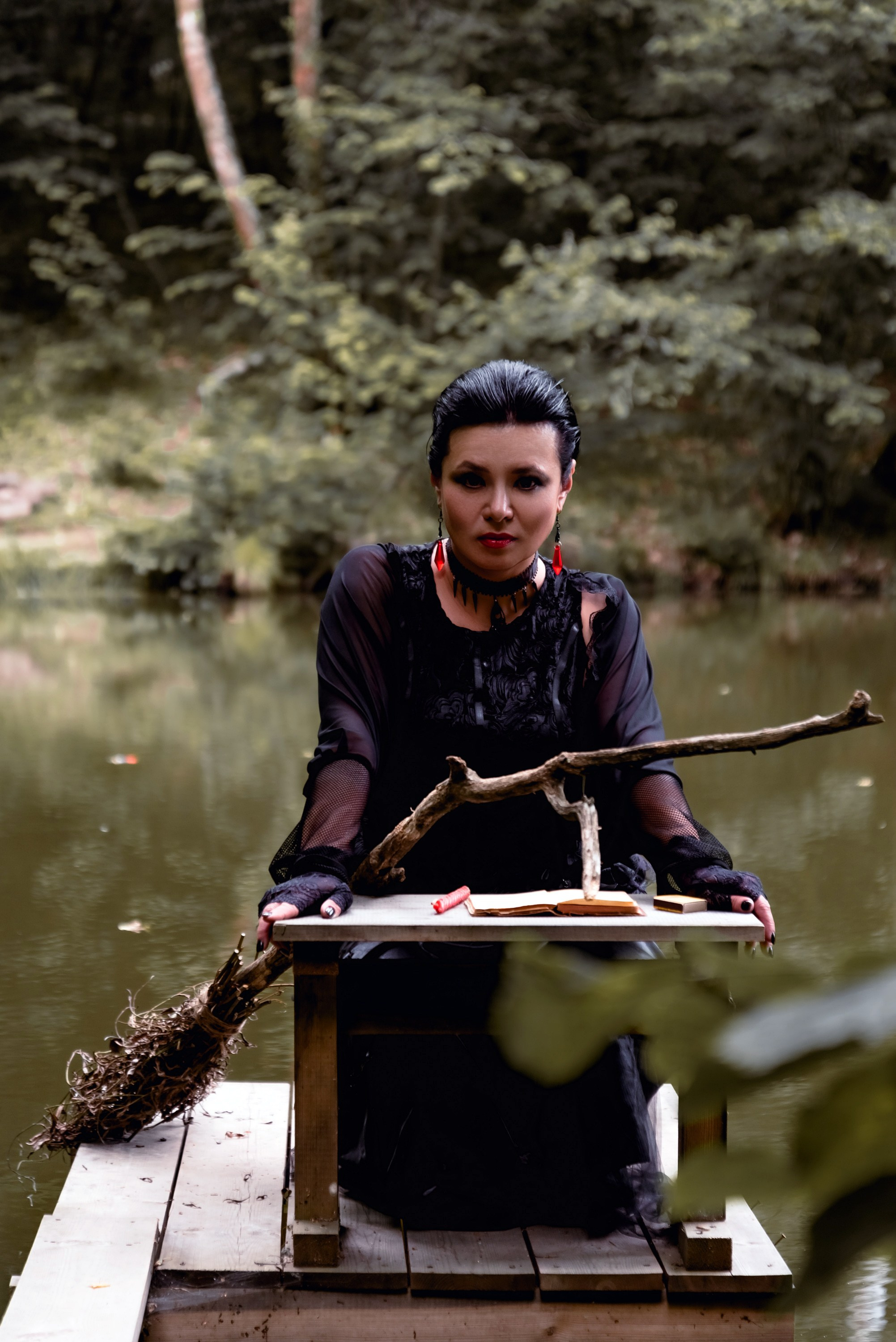 Фотосессия в стиле ведьма. Фотограф Тула творческие фотосессии недорого Ольга Ромашина