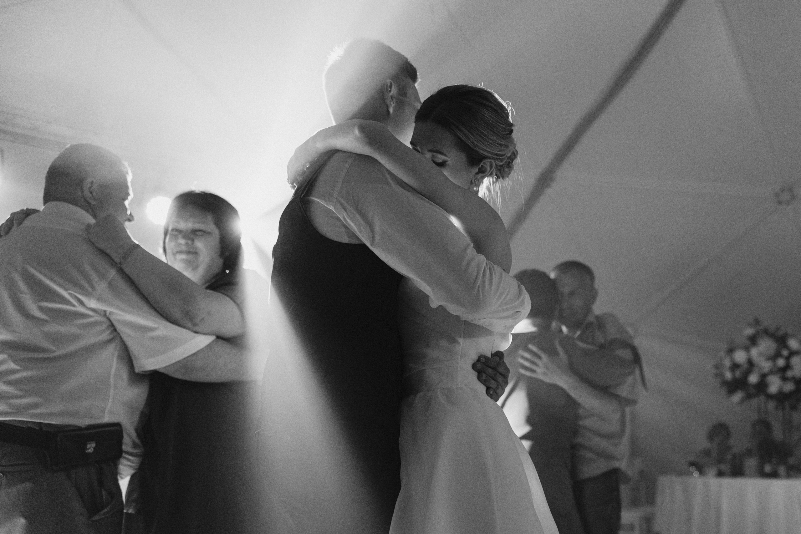 Ирина и Виталий. Свадебный фотограф Курск Максим Ноздрачев