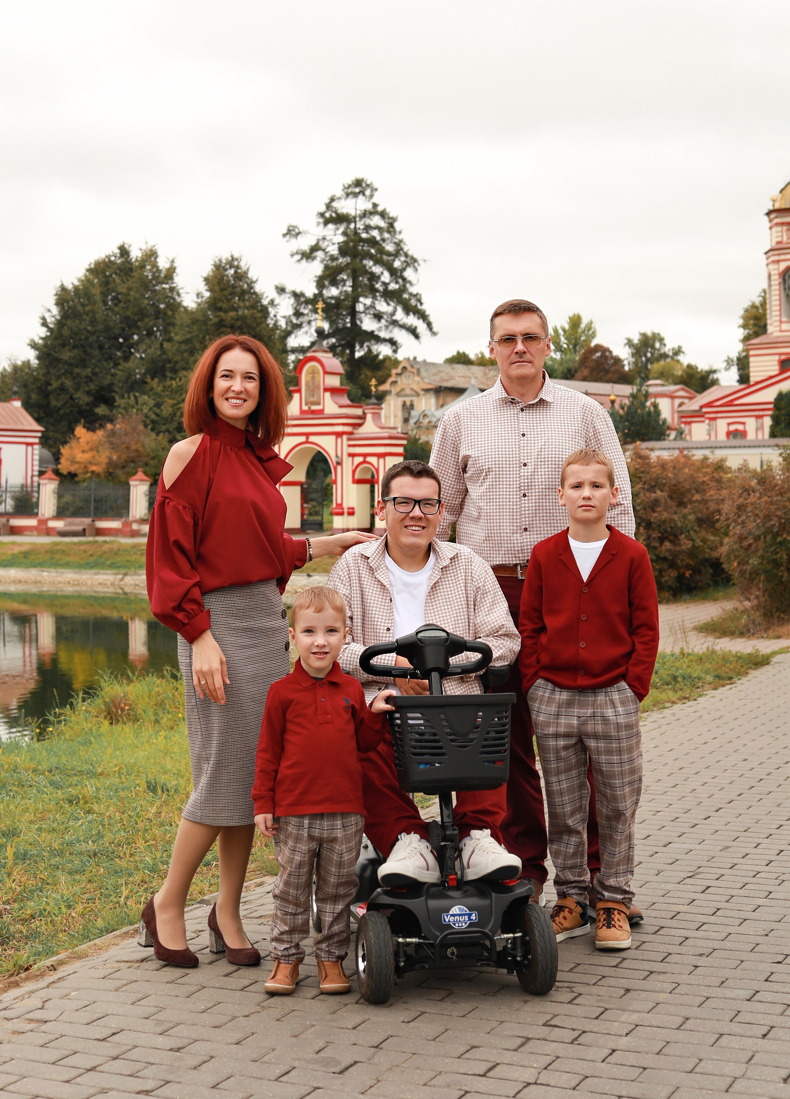 семейная фотосессия с ребенком инвалидом идеи