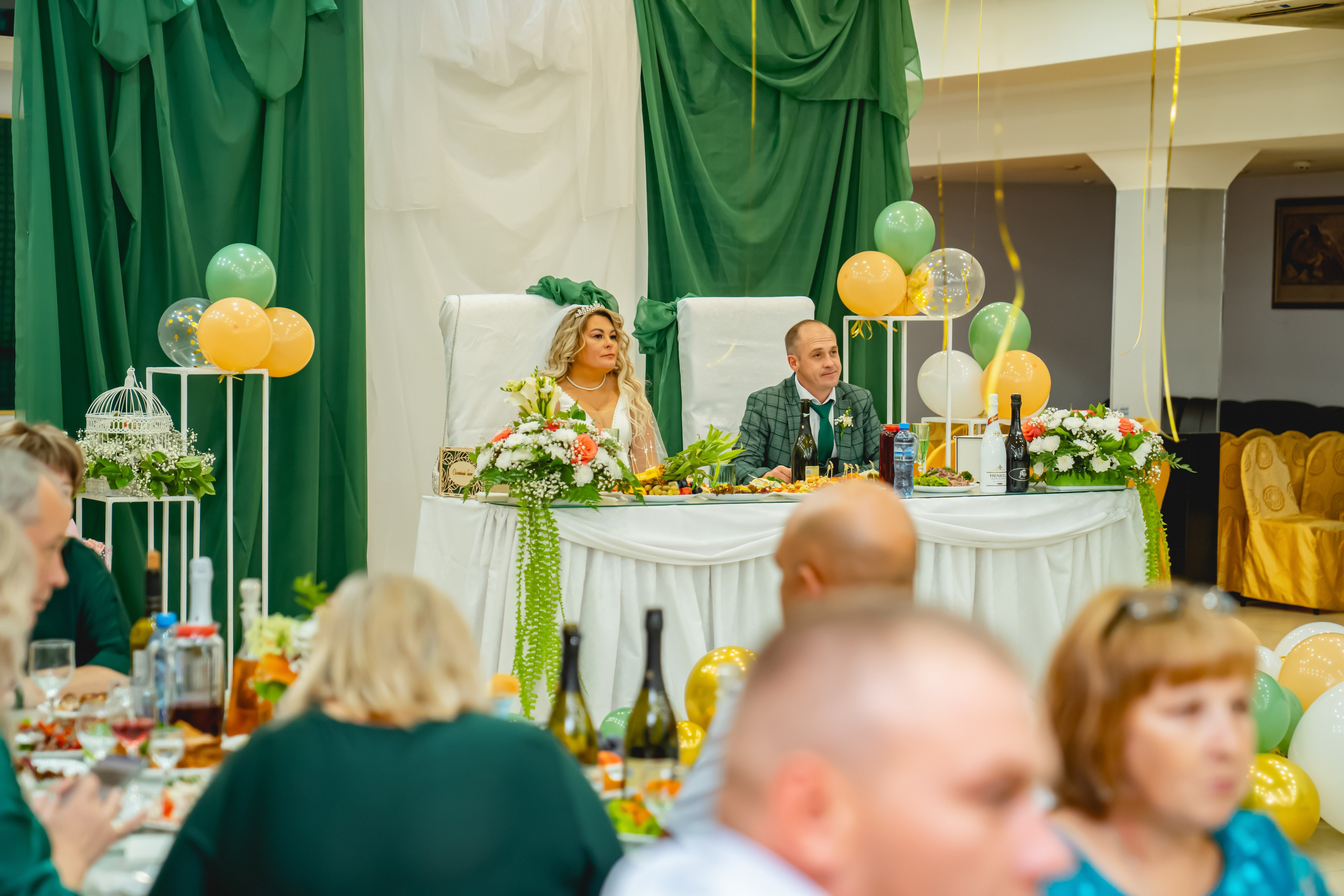 Осенняя Свадьба 2024. Занимаюсь профессиональной фотографией и живу рядом с Байкалом. Работаю в разных жанрах