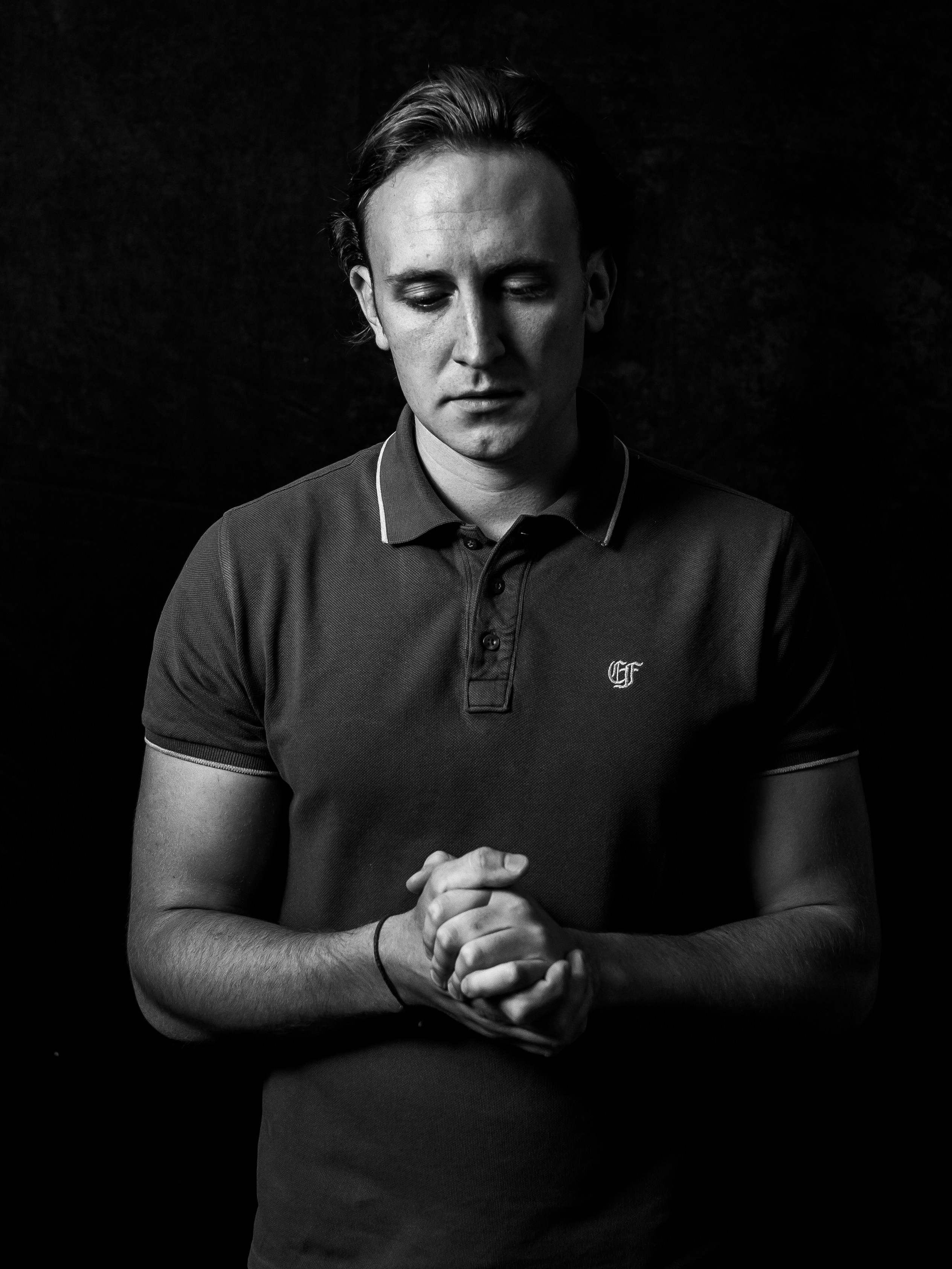 Мужской портрет. Фотограф и оператор Илья Гунбин