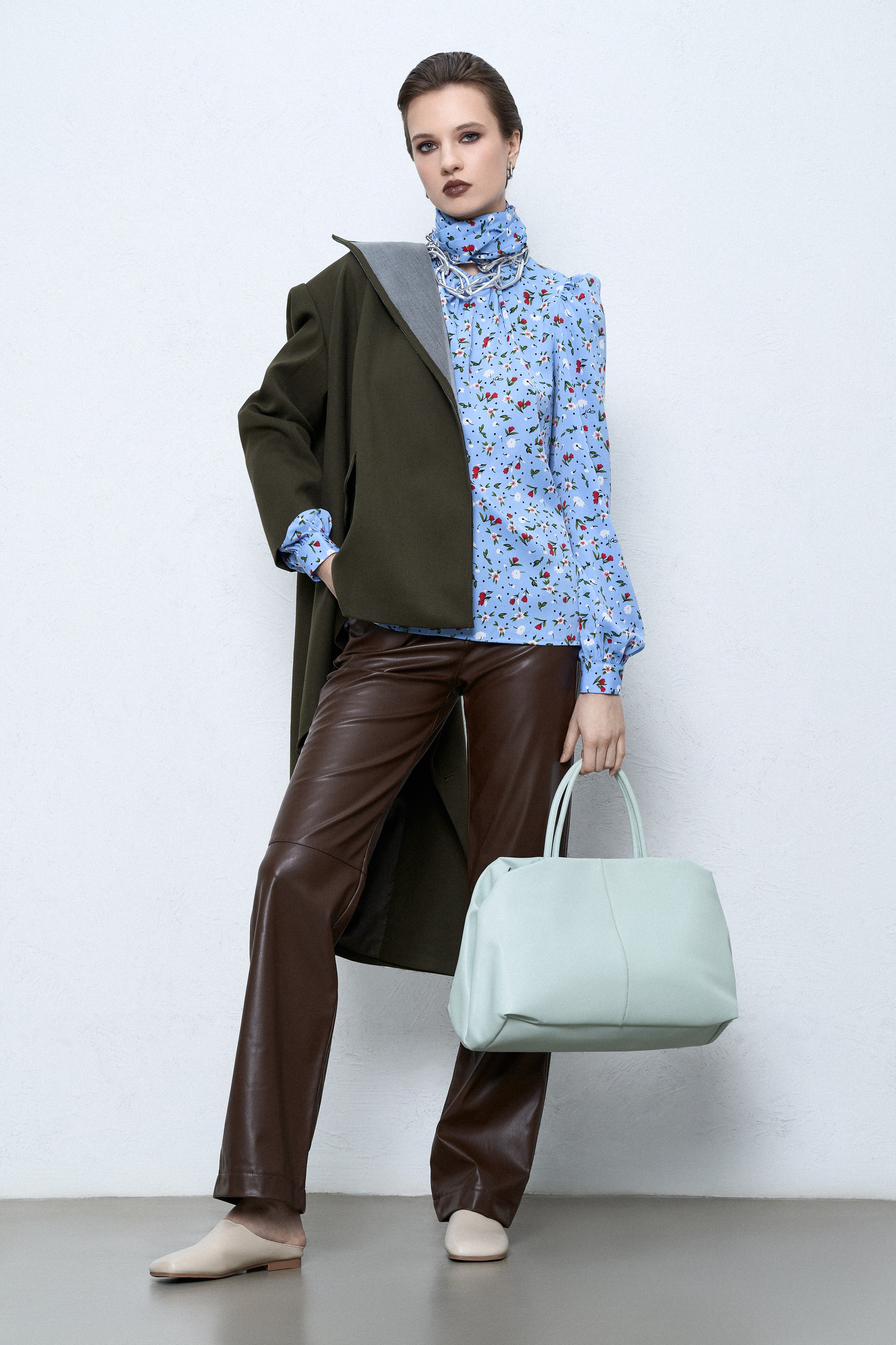 Фотограф для бренда Санкт-Петербург. Фотограф съемки бренды Москва. Съемка каталога СПб