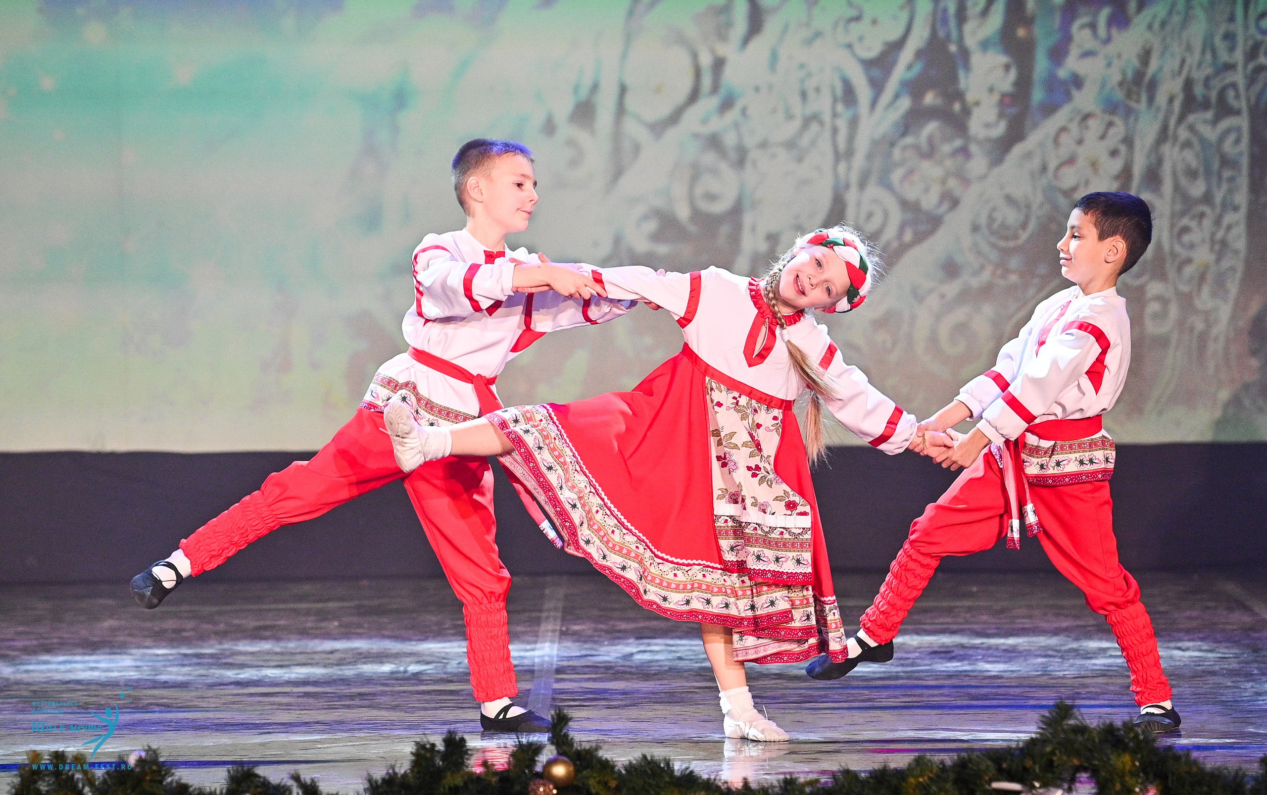 18.01.2025-19.01.2025 Фестивальное движение «Шаг к мечте» г. Кострома. Медиастудия Фото Концепт