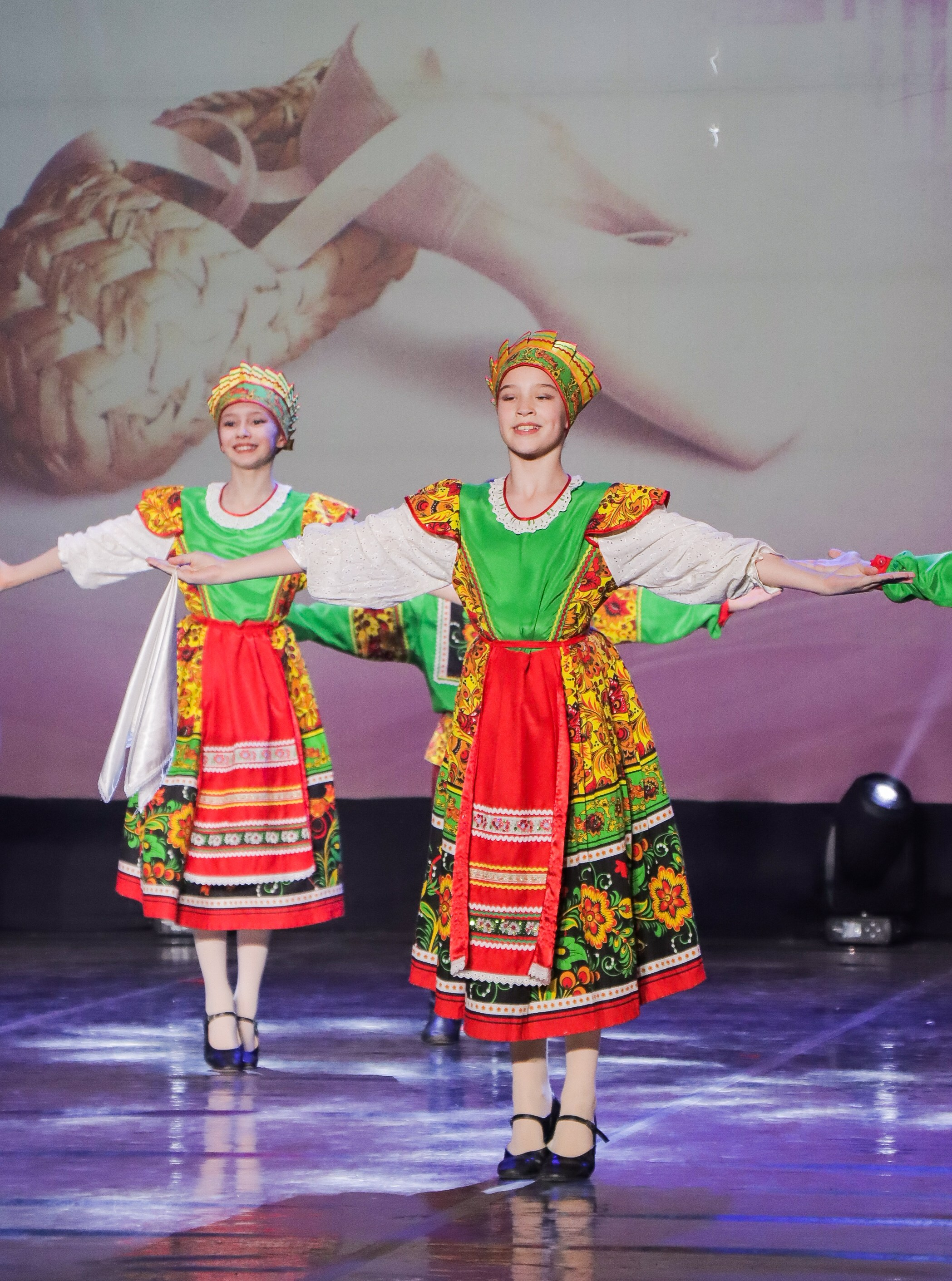 01.06.2024 Фестиваль-конкурс «Мир под названием — Искусство танца» г. Кострома. Медиастудия Фото Концепт