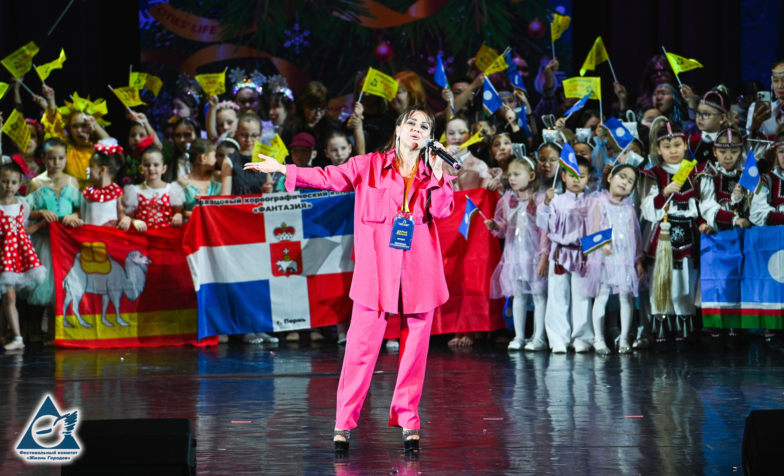 06.01.2026 «Жизнь Городов» Фестиваль-конкурс «Рождественские звёзды» г. Москва. Медиастудия Фото Концепт