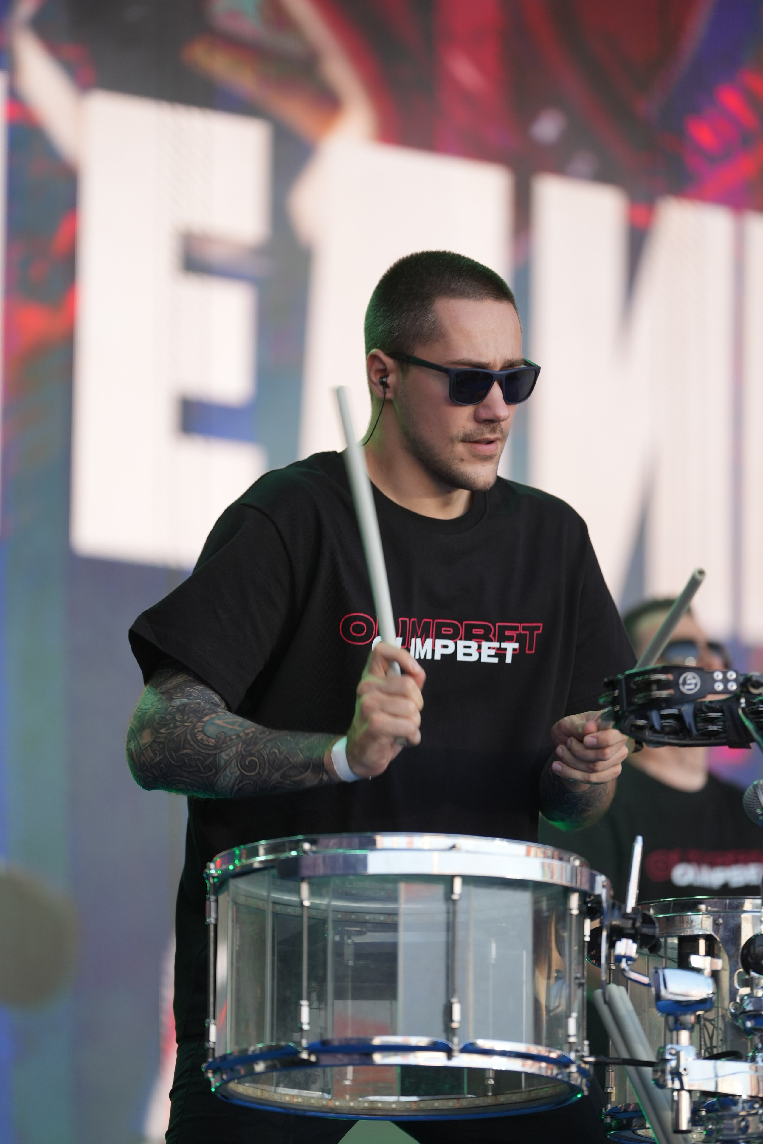 ЦСКА Фнст 2024 и барабаны. Сайт Алматинского НЮ АРТ, будуар и фэшн фотографа Дениса Карпенко