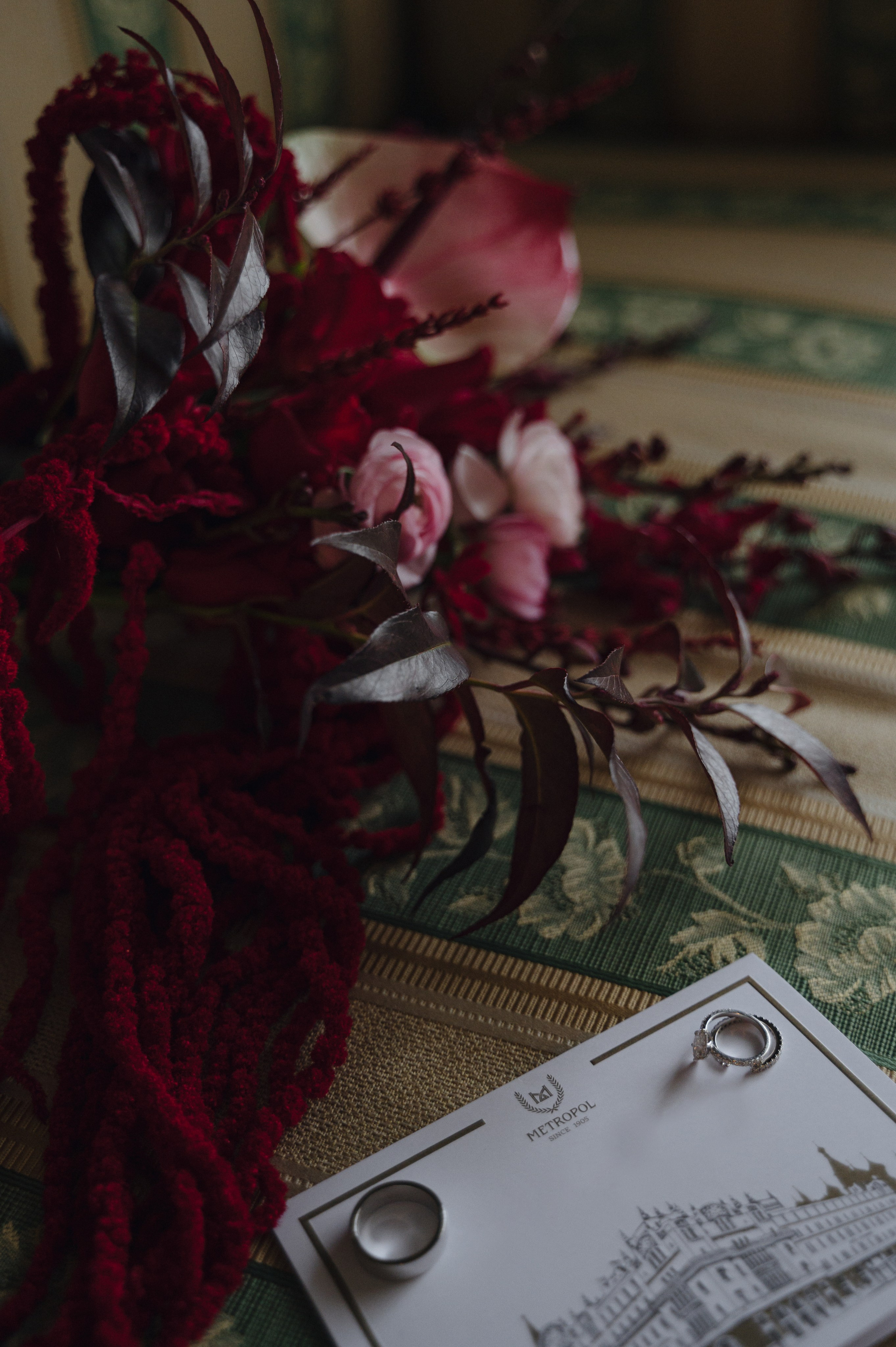 Денис и Анастасия. Метрополь и Особняк Спиридонова. Свадебный фотограф Москва и Санкт-Петербург. Анастасия Чудина