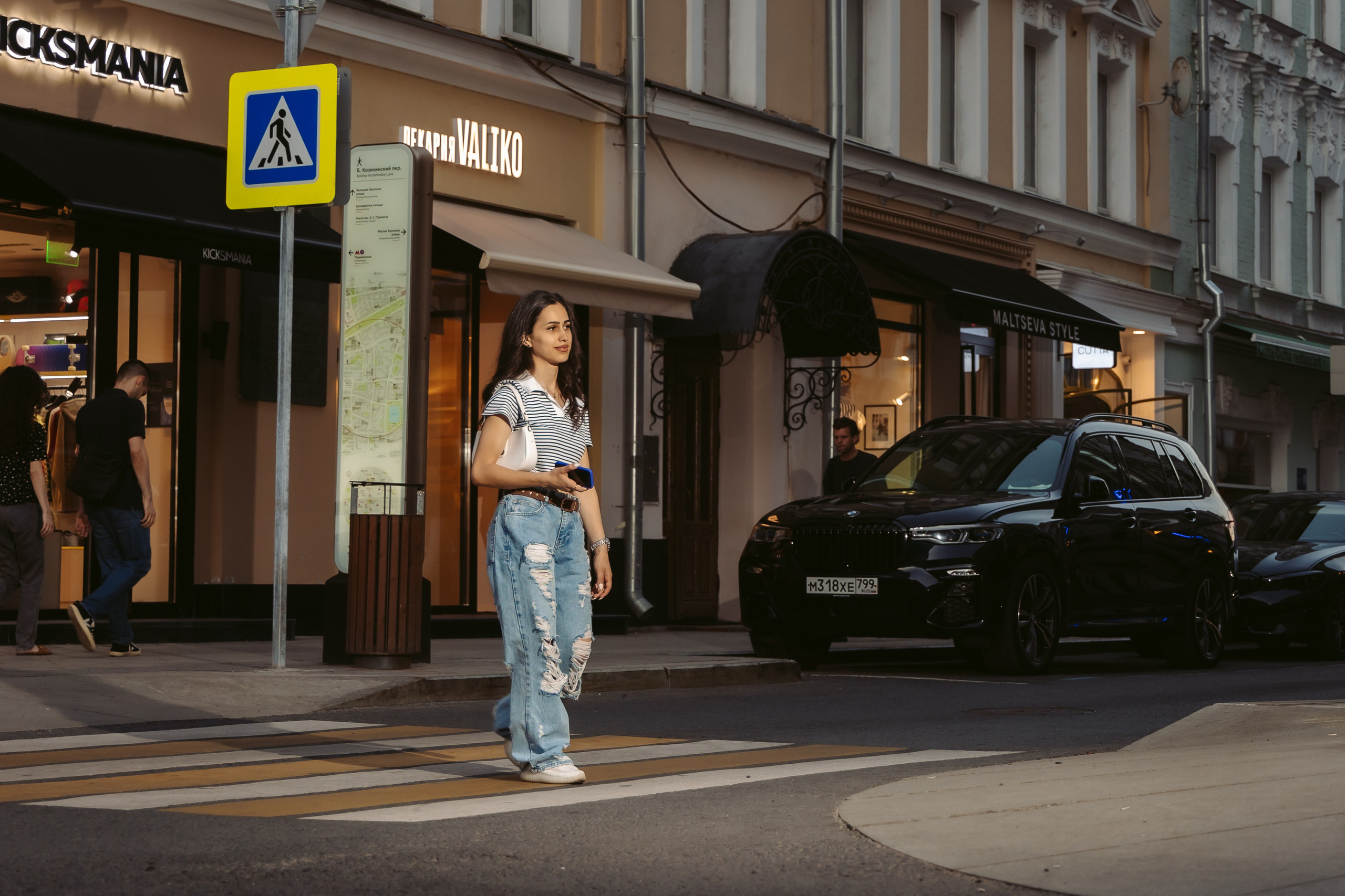 Фото прогулка Зенфира. Свадебный Фотограф в Москве Гор Магтагян