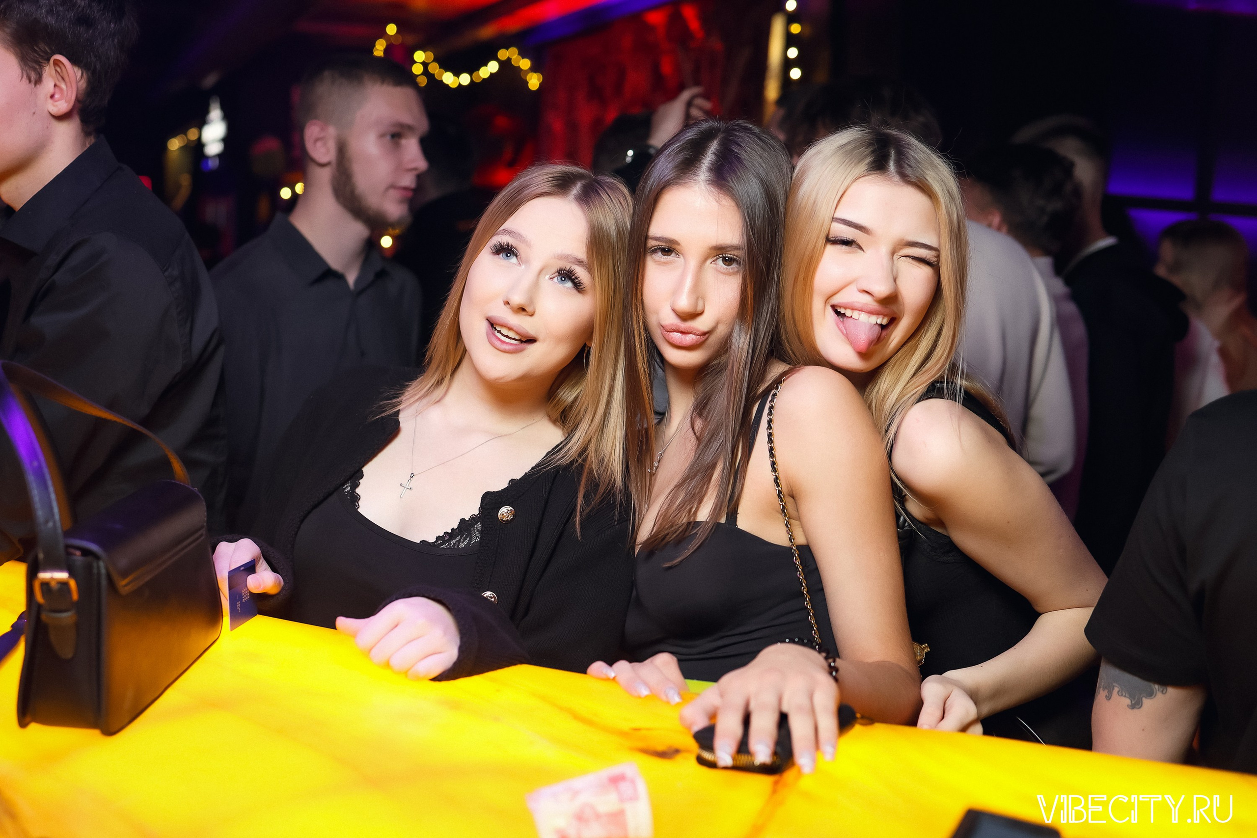 DOUBLE U. VIBECITY.RU Вайб Сити Ру Фоторепортажи Фотоотчеты Калининград