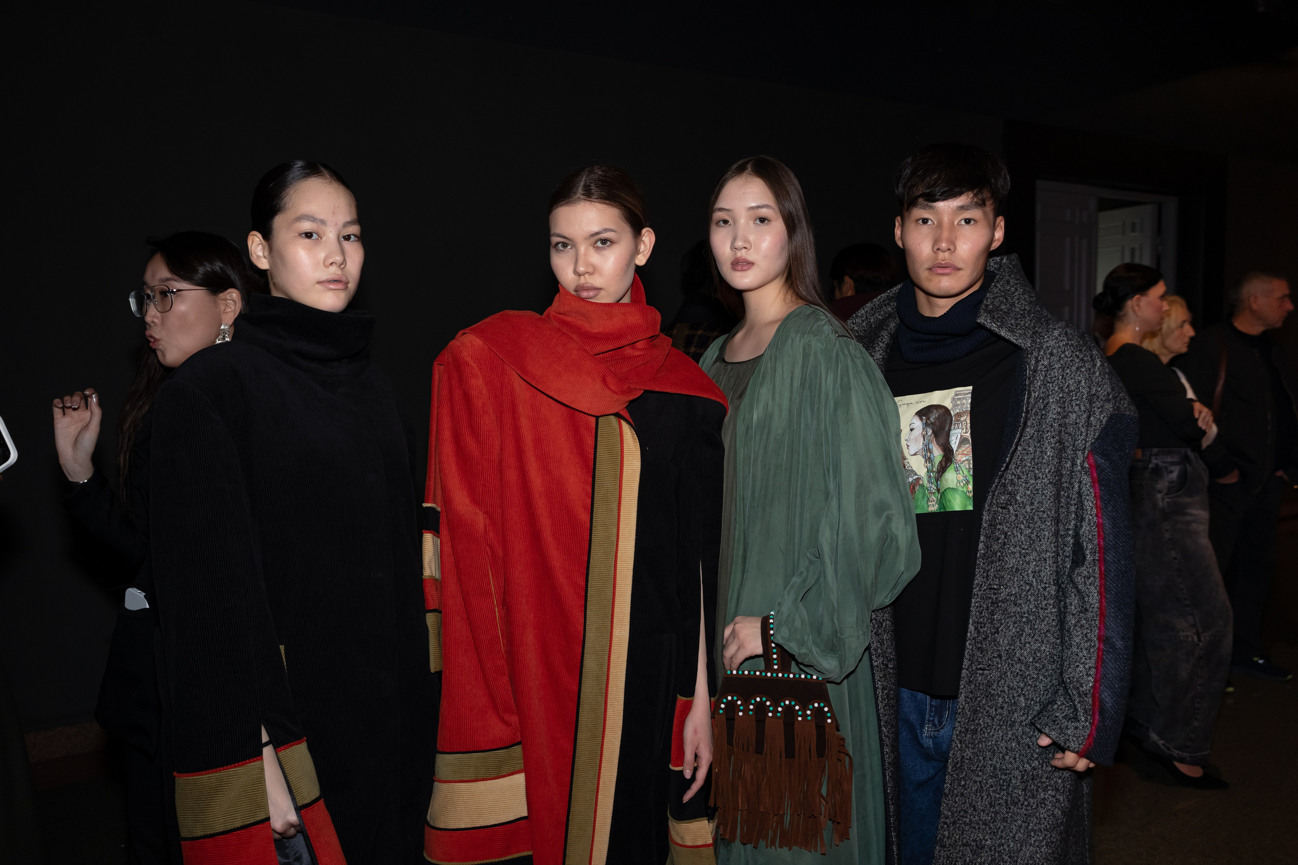 Бэкстейдж Показа | Volga Fashion Week. Фотограф брендов и бизнеса в Москве Алексей Сентюрин