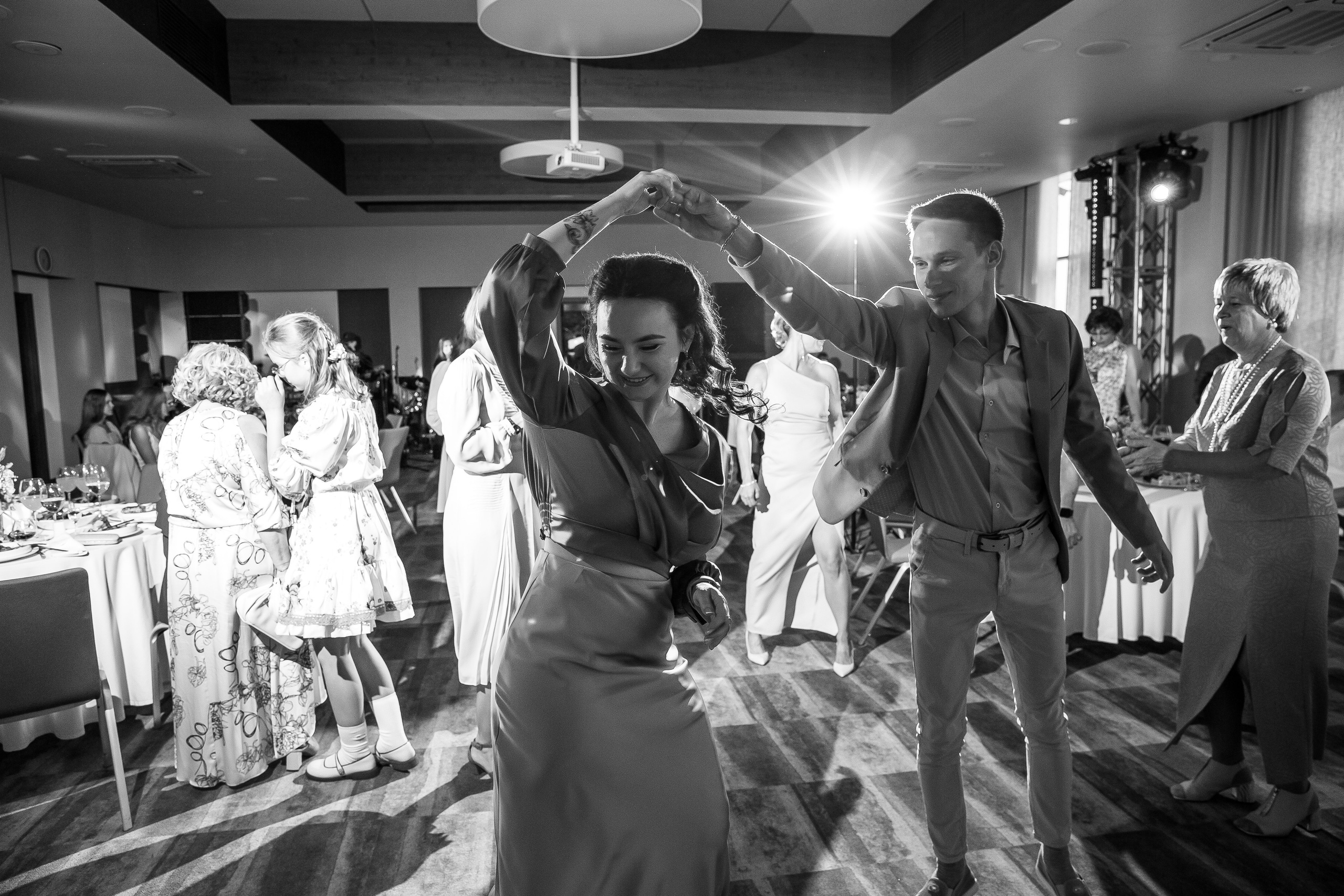 Элегантная свадьба в Hilton — Данила и Марии. Свадебный фотограф в Оренбурге Илья Володьков