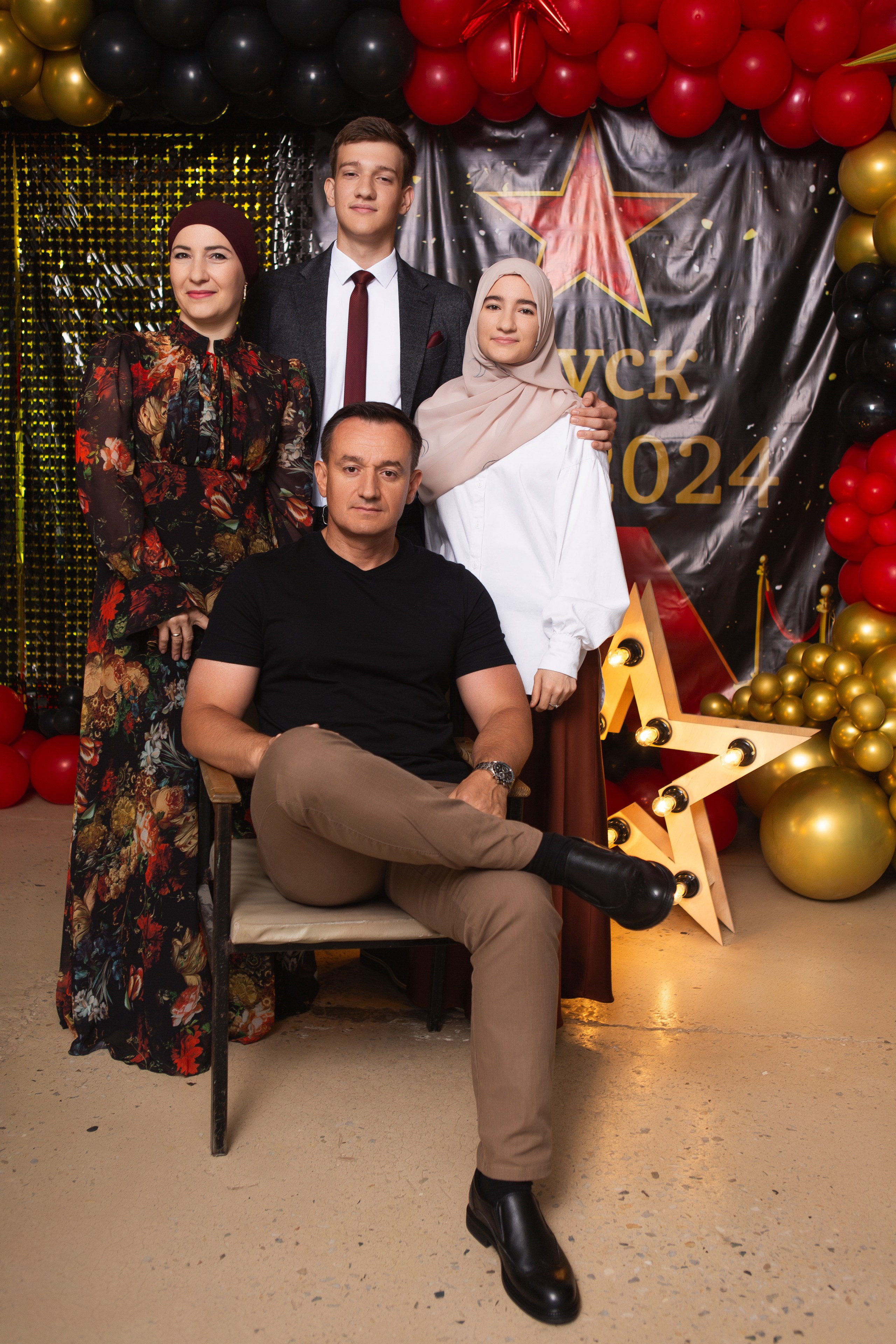 ФОТОСЕССИЯ С РОДИТЕЛЯМИ «ВЫПУСКНОЙ» 2024 г. 9 ШКОЛА г. МЦЕНСК. ТВОЙ АЛЬБОМ / ТВОИ ПРАВИЛА