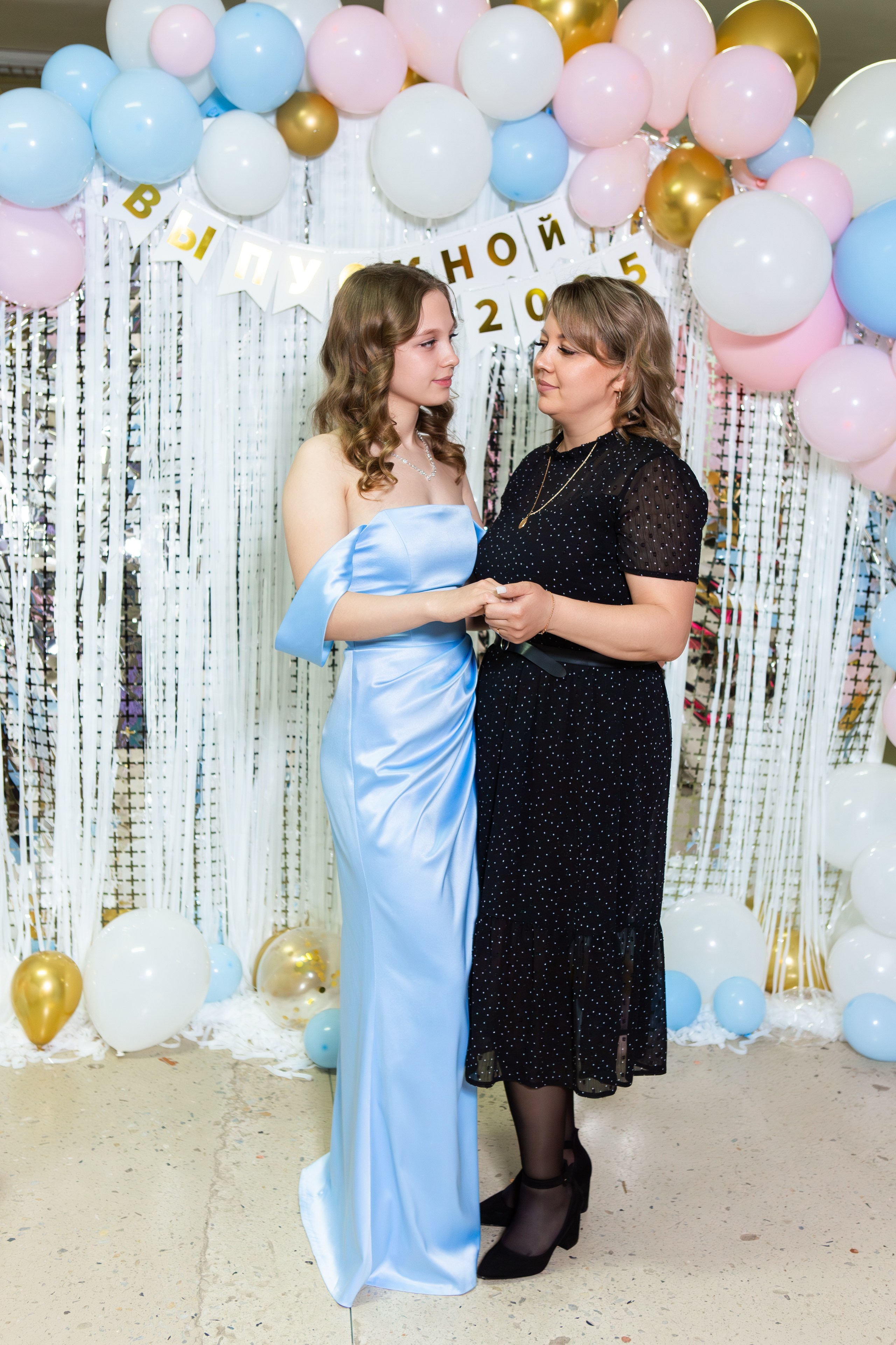 ФОТОСЕССИЯ С РОДИТЕЛЯМИ ВЫПУСКНОЙ 2025 9 ШКОЛА МЦЕНСК. ТВОЙ АЛЬБОМ / ТВОИ ПРАВИЛА