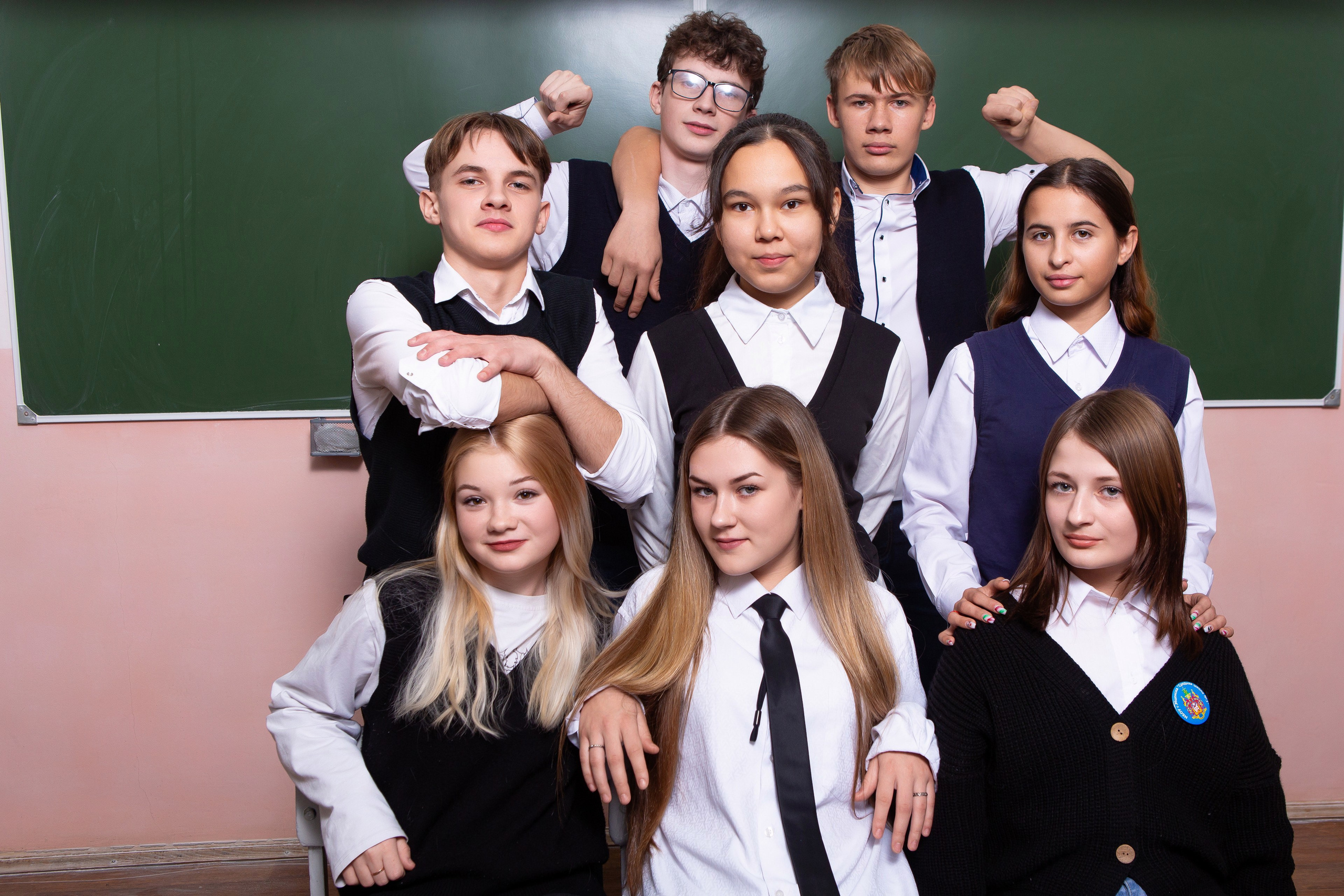 ШКОЛЬНАЯ ФОТОСЕССИЯ ДЛЯ 9 КЛАССА 3 ШКОЛА МЦЕНСК. ТВОЙ АЛЬБОМ / ТВОИ ПРАВИЛА