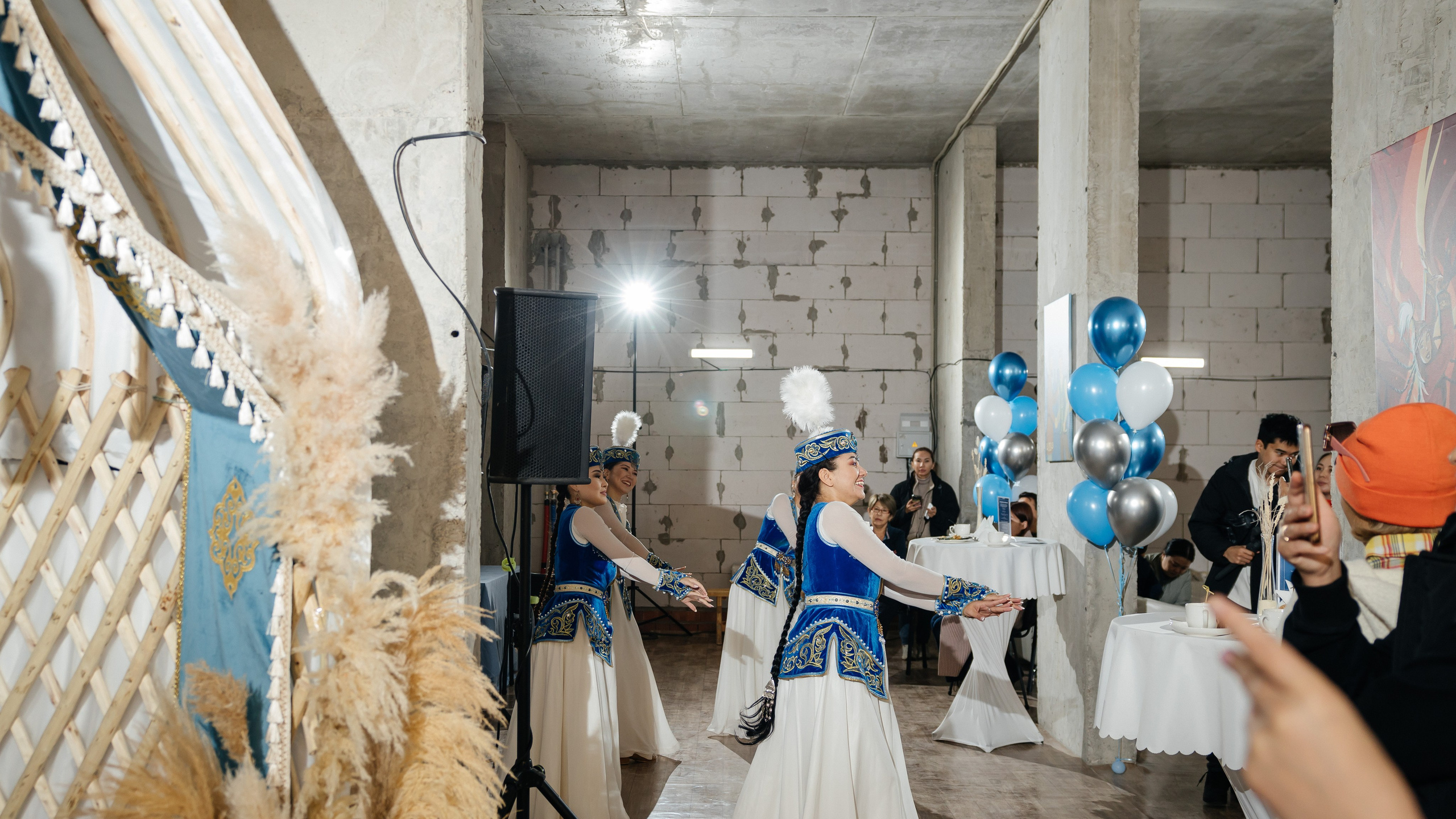 Проект 1. Вручение ключей BI Group. Дата: октябрь 2023. Профессиональный фотограф в городе Астана/Алматы Даурен Сембаев