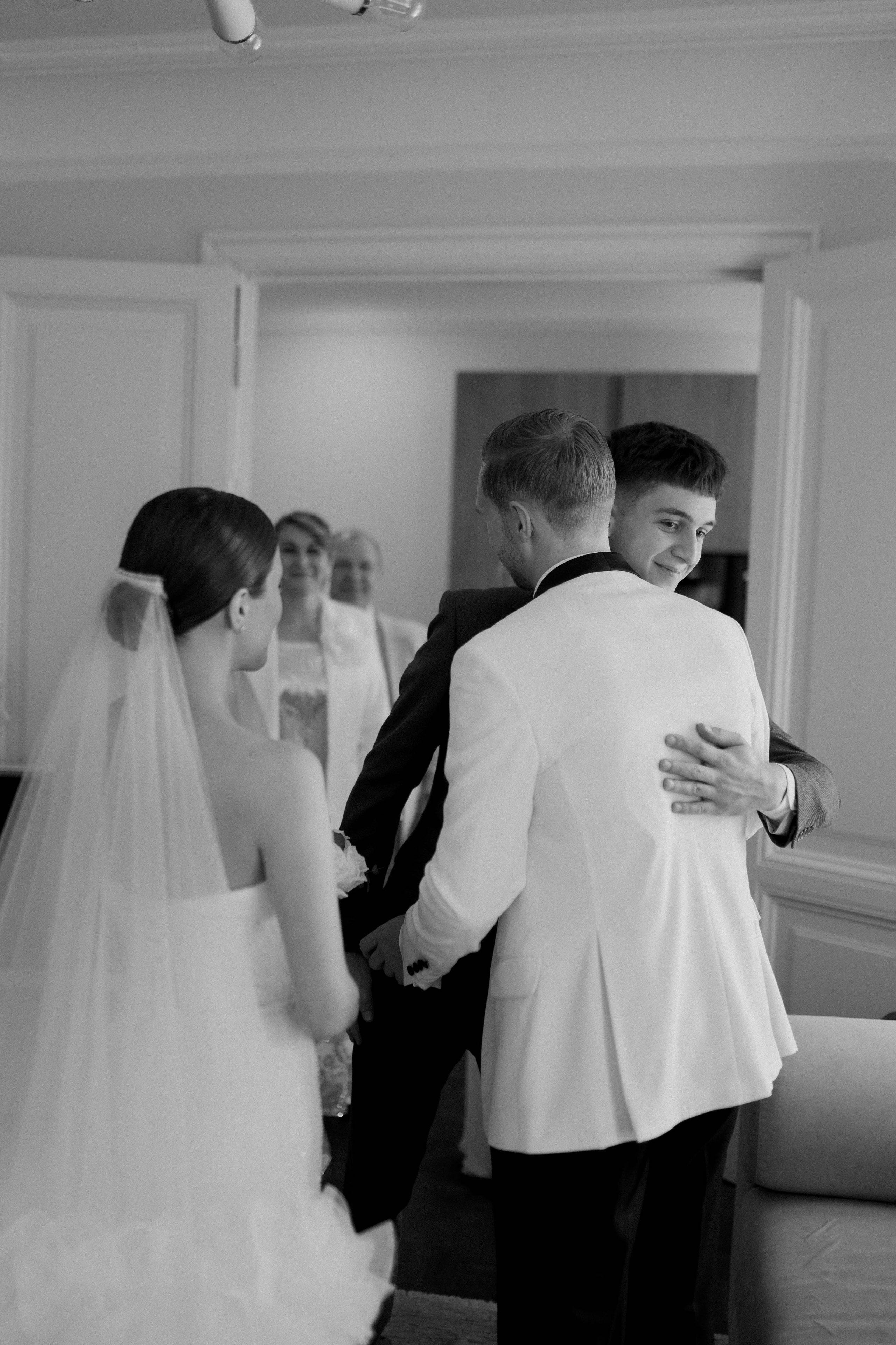 …. Свадебный фотограф в Санкт-Петербурге Александра Чукавина