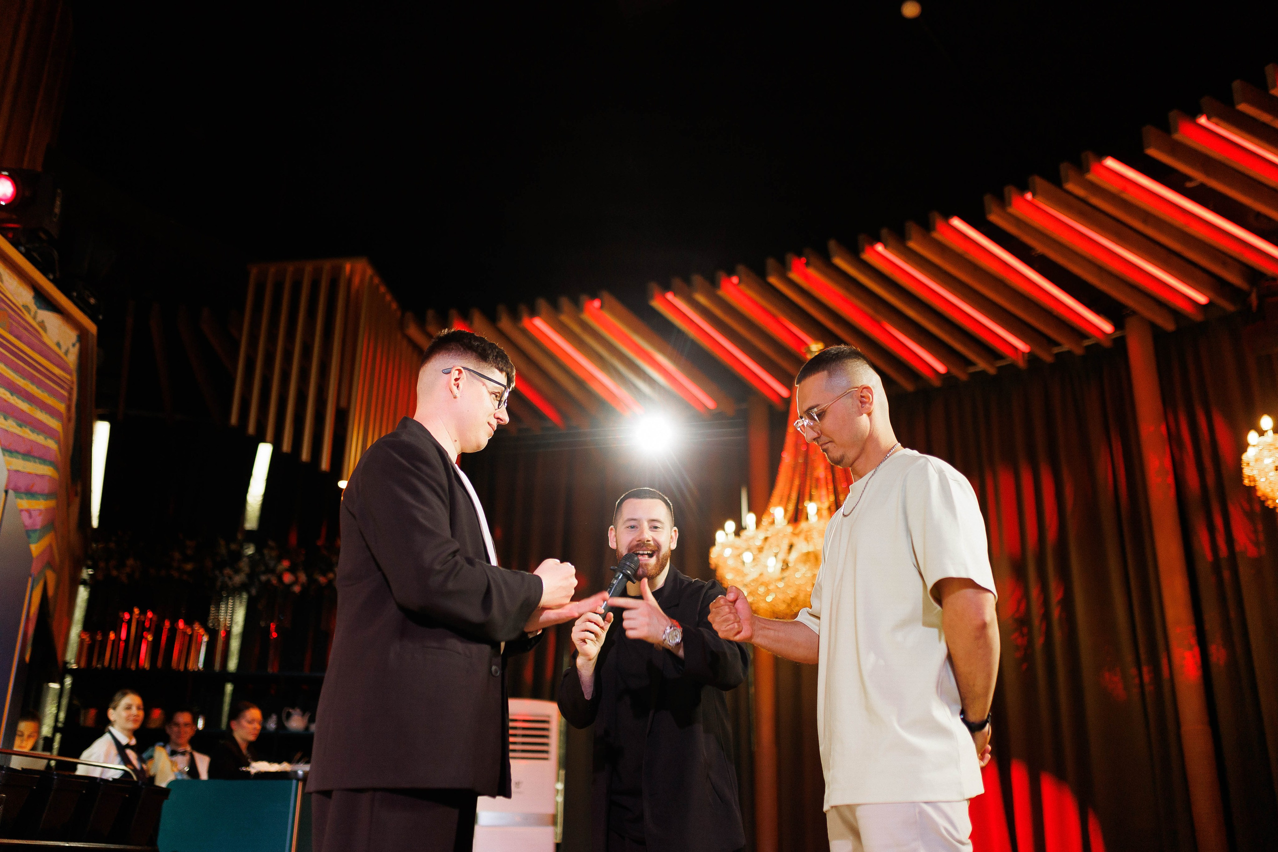 …. Свадебный фотограф в Санкт-Петербурге Александра Чукавина