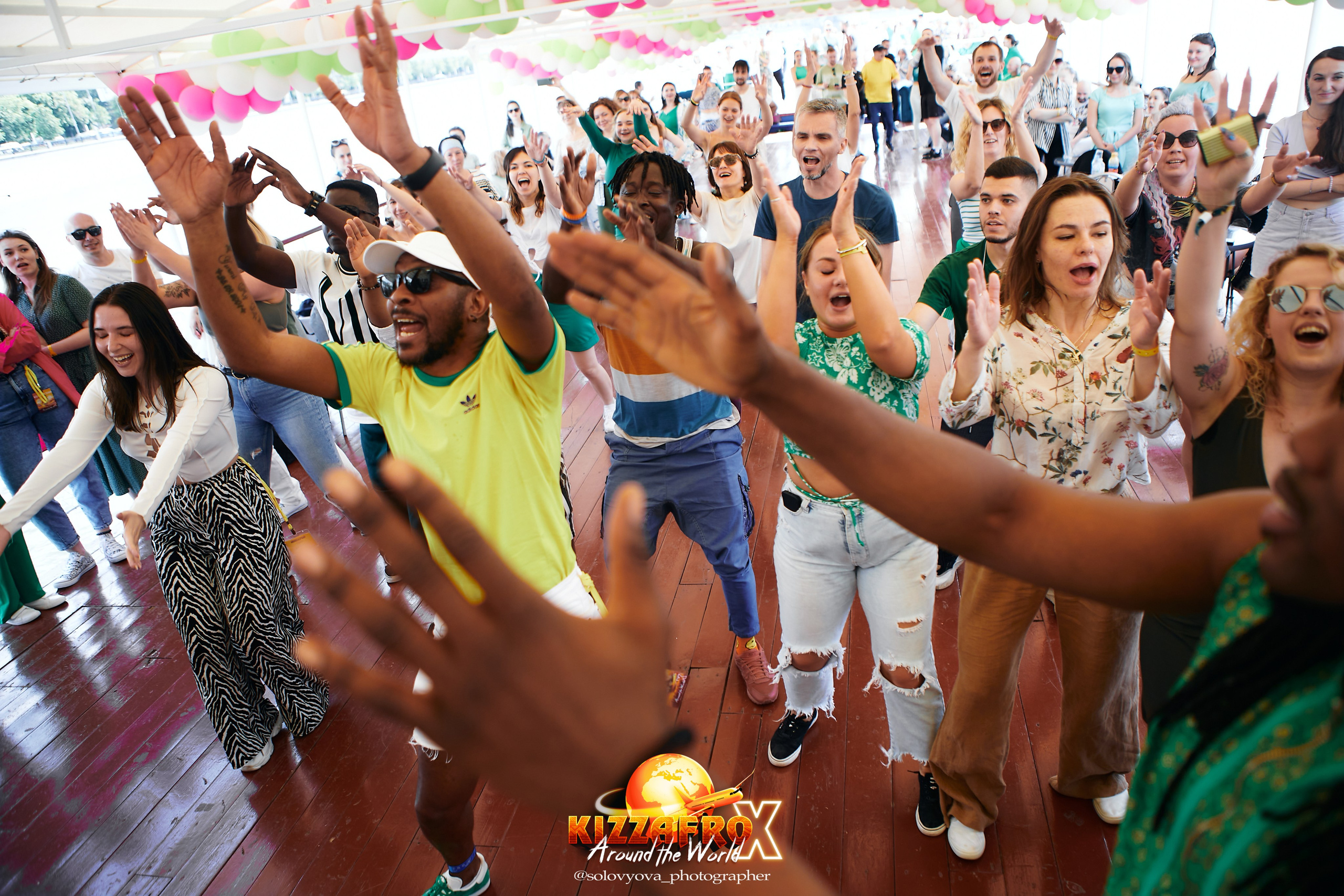 Boat party. Свадебный фотограф