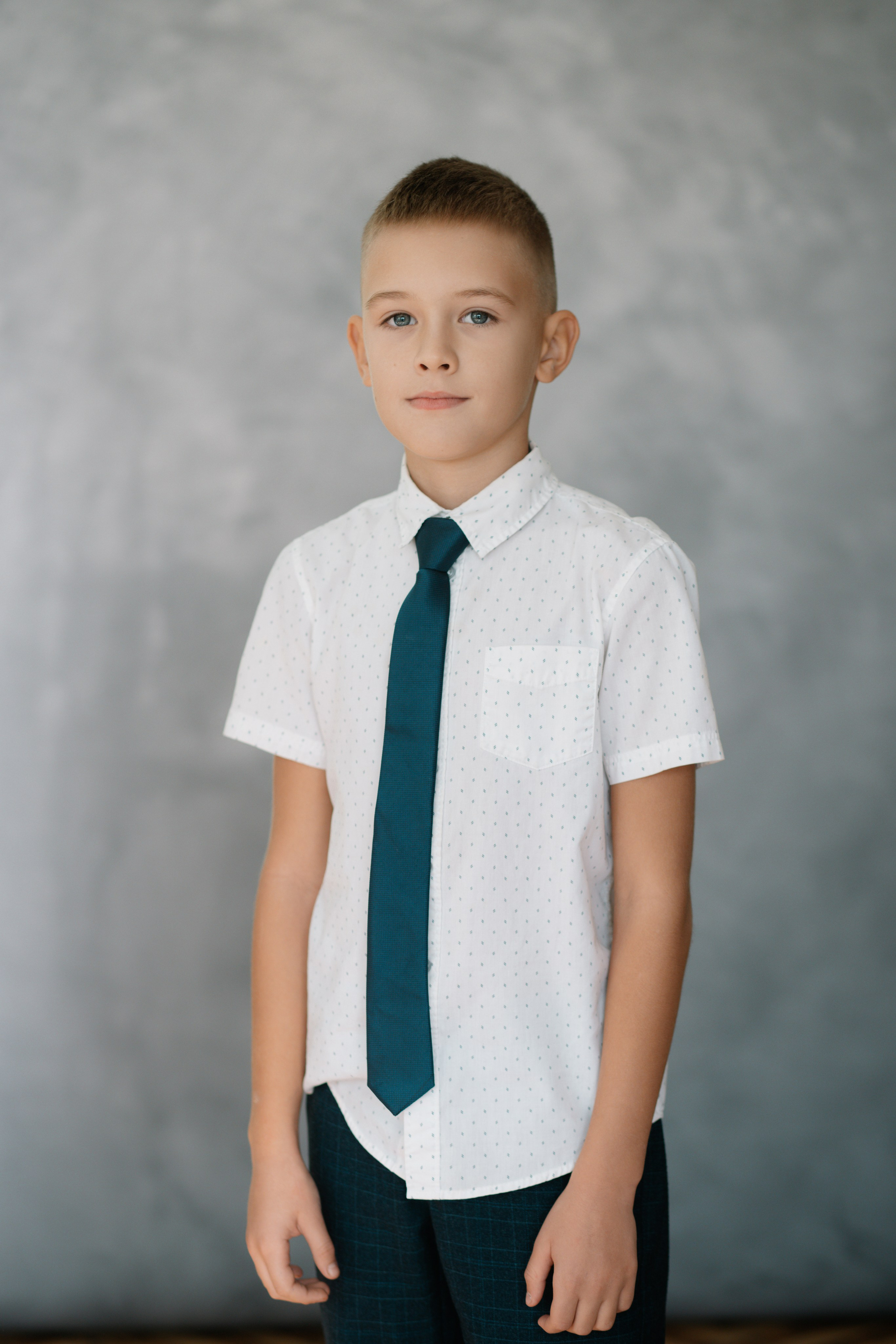 Школа № 19, 4 класс. Фотосессия для выпускной папки. Студия выпускных альбомов Остров