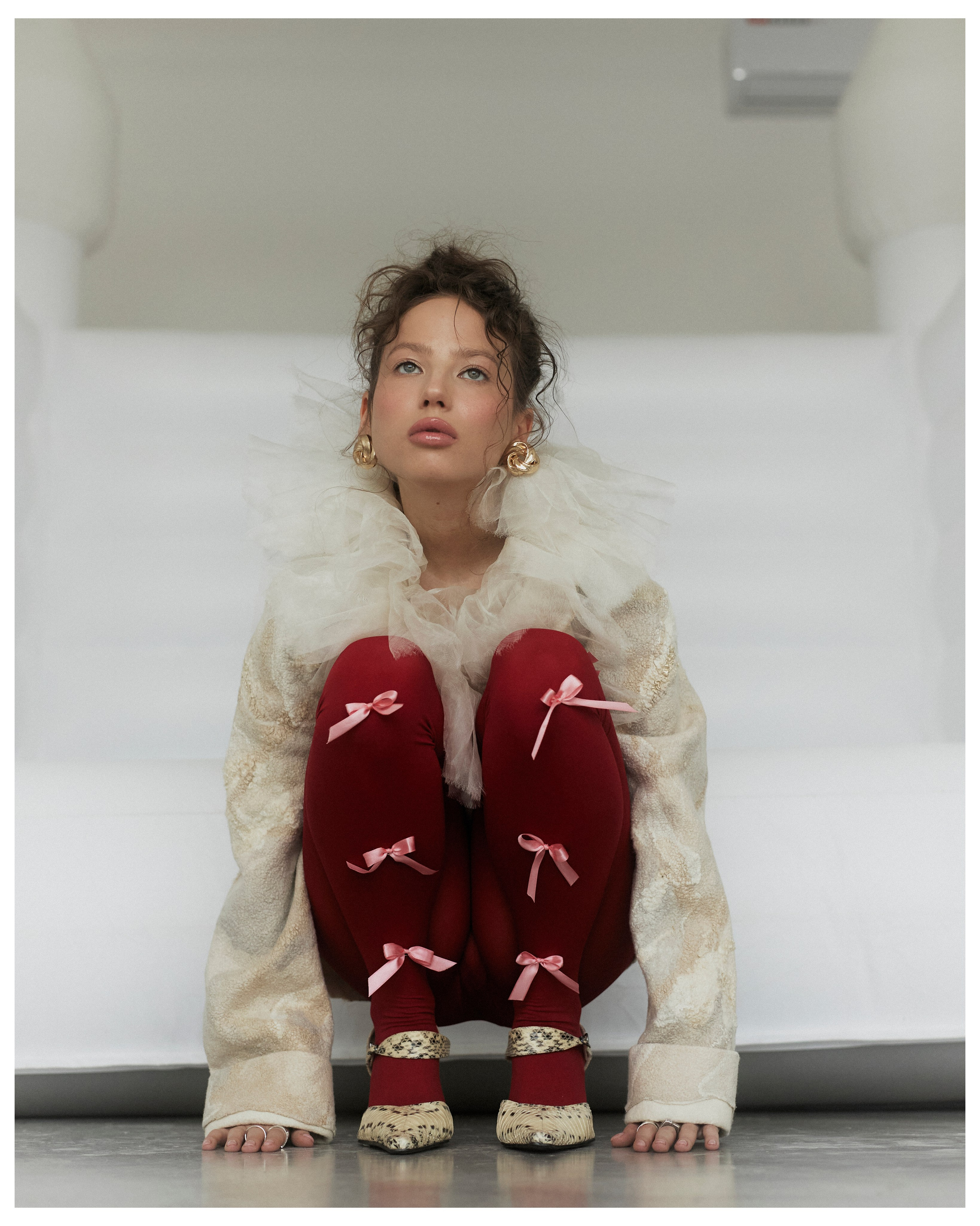 Julia / art. Влада Зюзина — adalwzet posmotri — коммерческий фотограф в Москве — портретный фотограф, фотограф для брендов