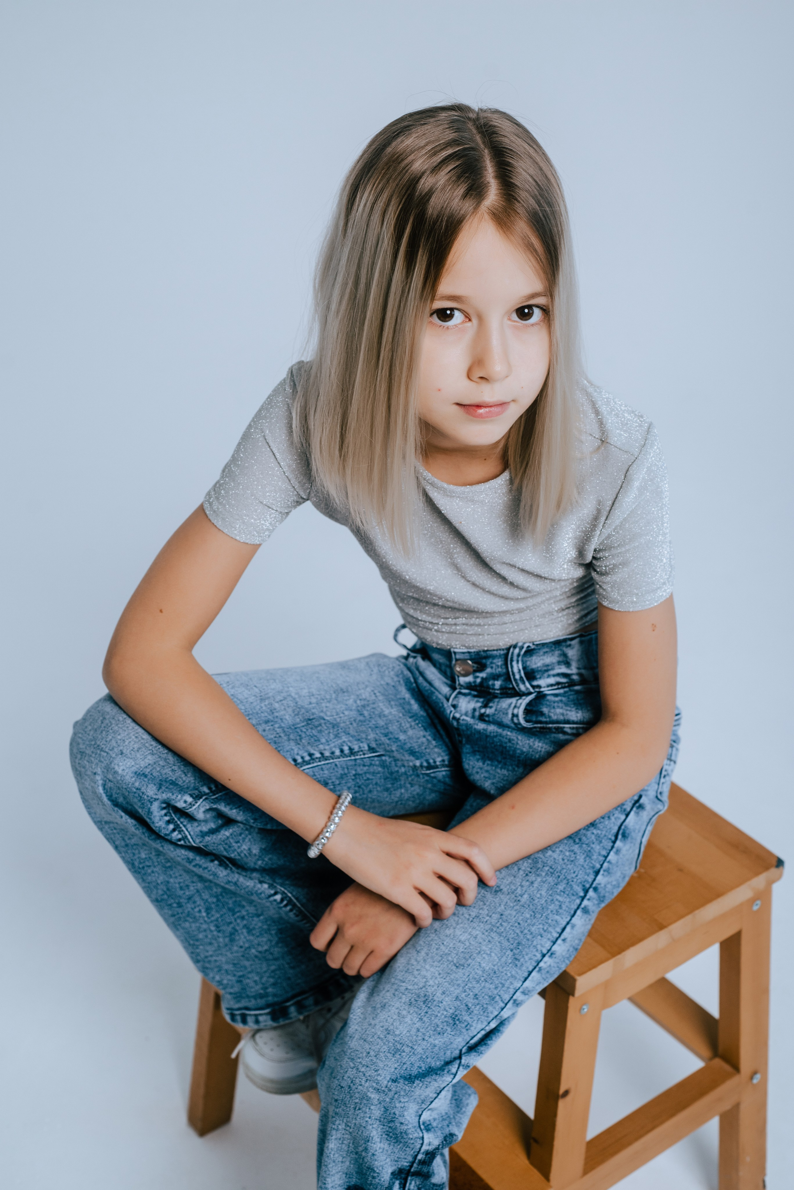 4Б — школа № 1. Фотограф Ярмишко Дарья. Выпускные фотокниги