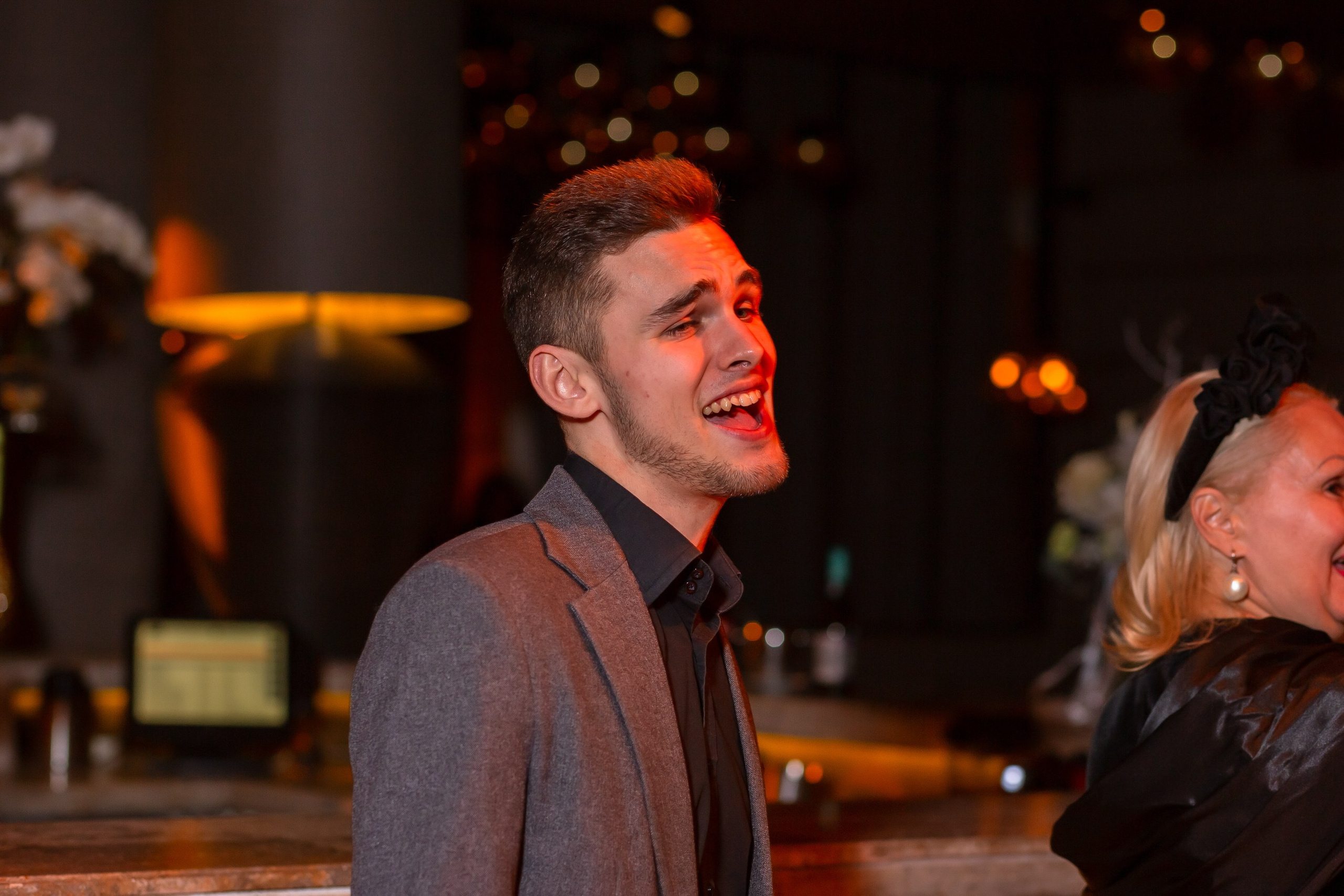 Корпоративный фотограф в Сочи и Сириусе — Премиум репортаж и тимбилдинги. Фотограф Сочи Адлер. Солькаева Анастасия