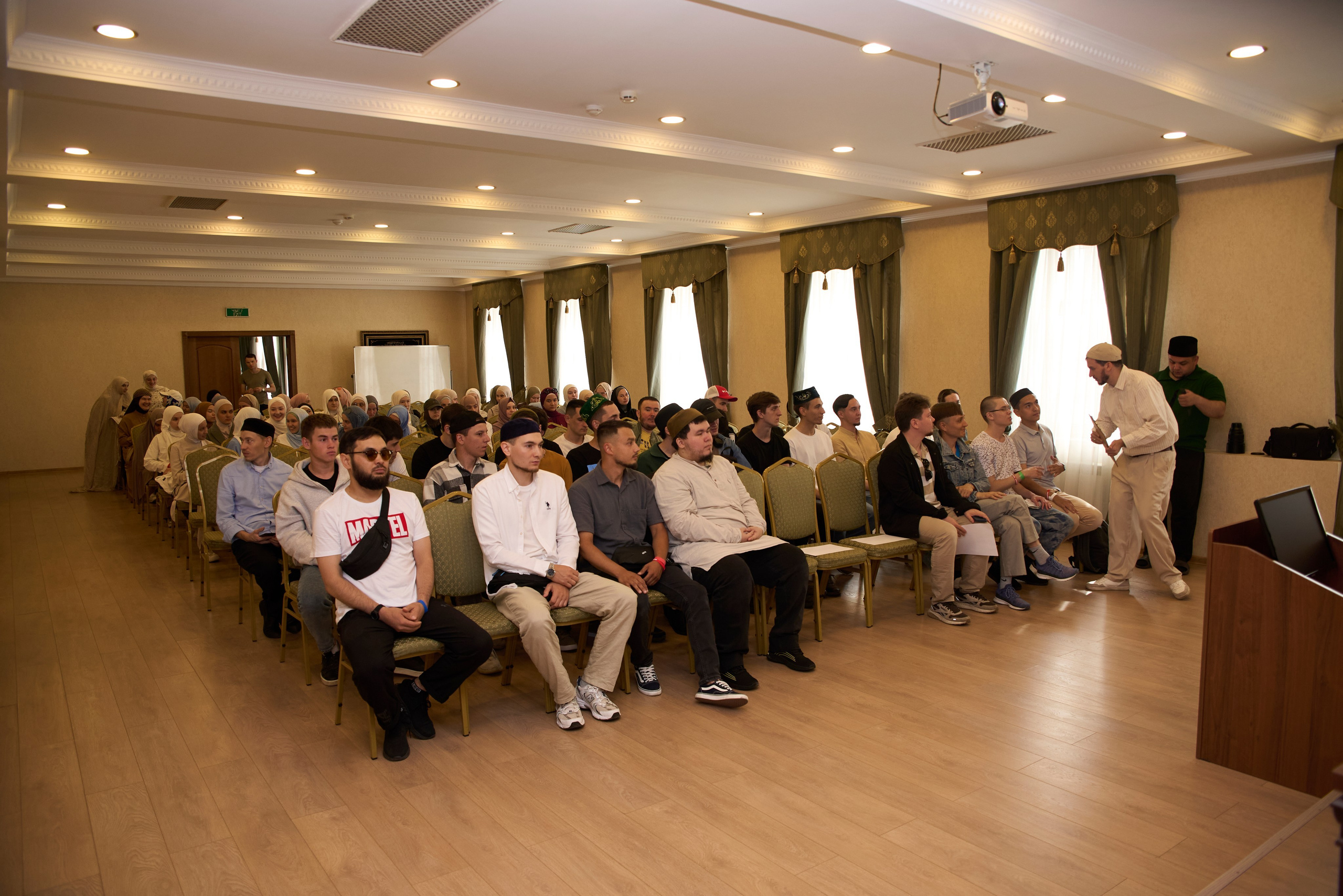 Репортажный фотограф на юбилей корпоратив, мероприятия в Уфе. Свадебный фотограф Тимур Хабибуллин