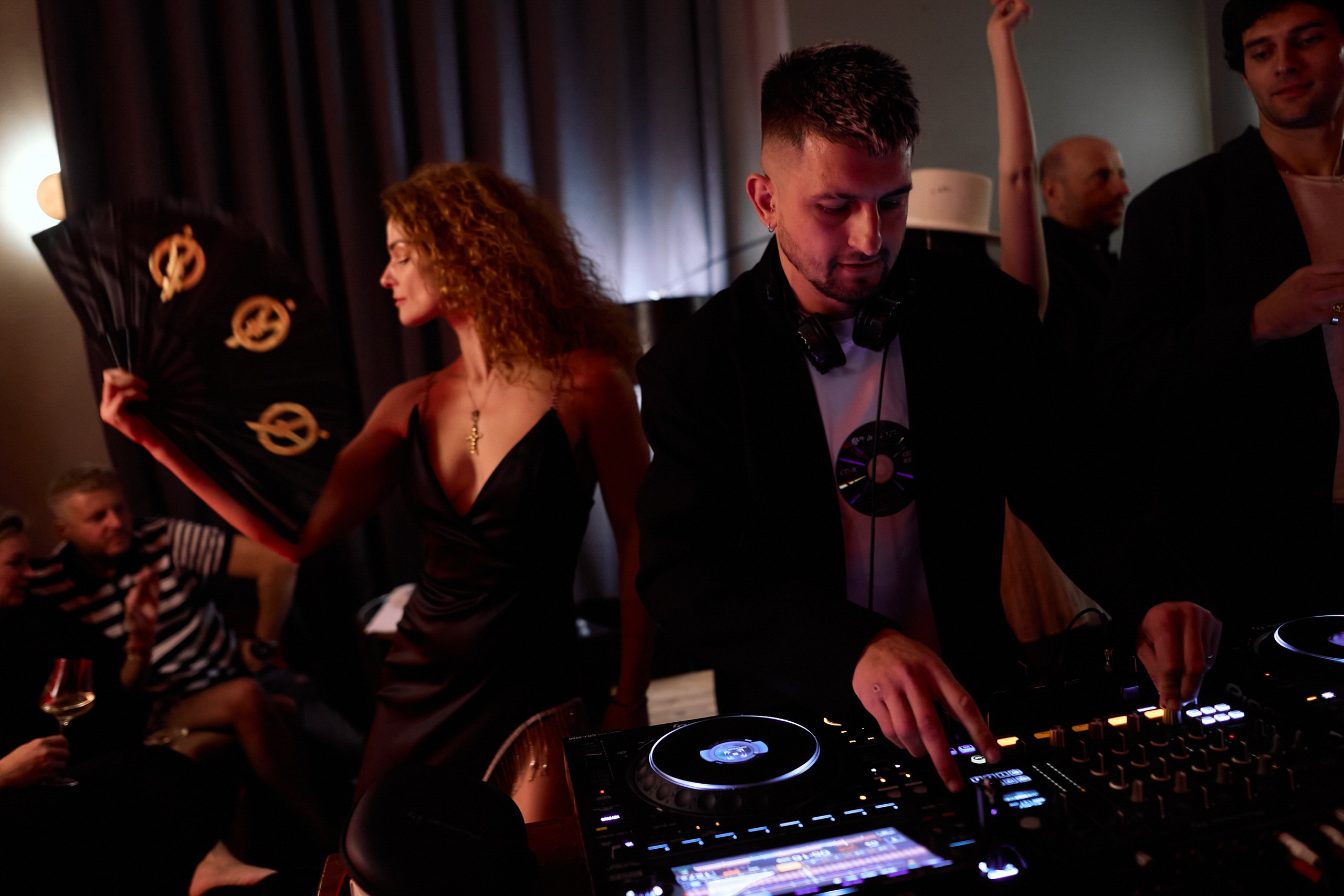 GOOSE GOOSE — DJ BIRTHDAY. Photographer — ERASTOV