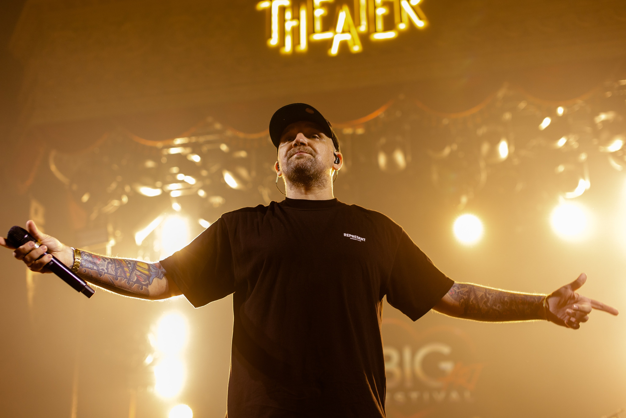 NUTA ART wedding and art photographer