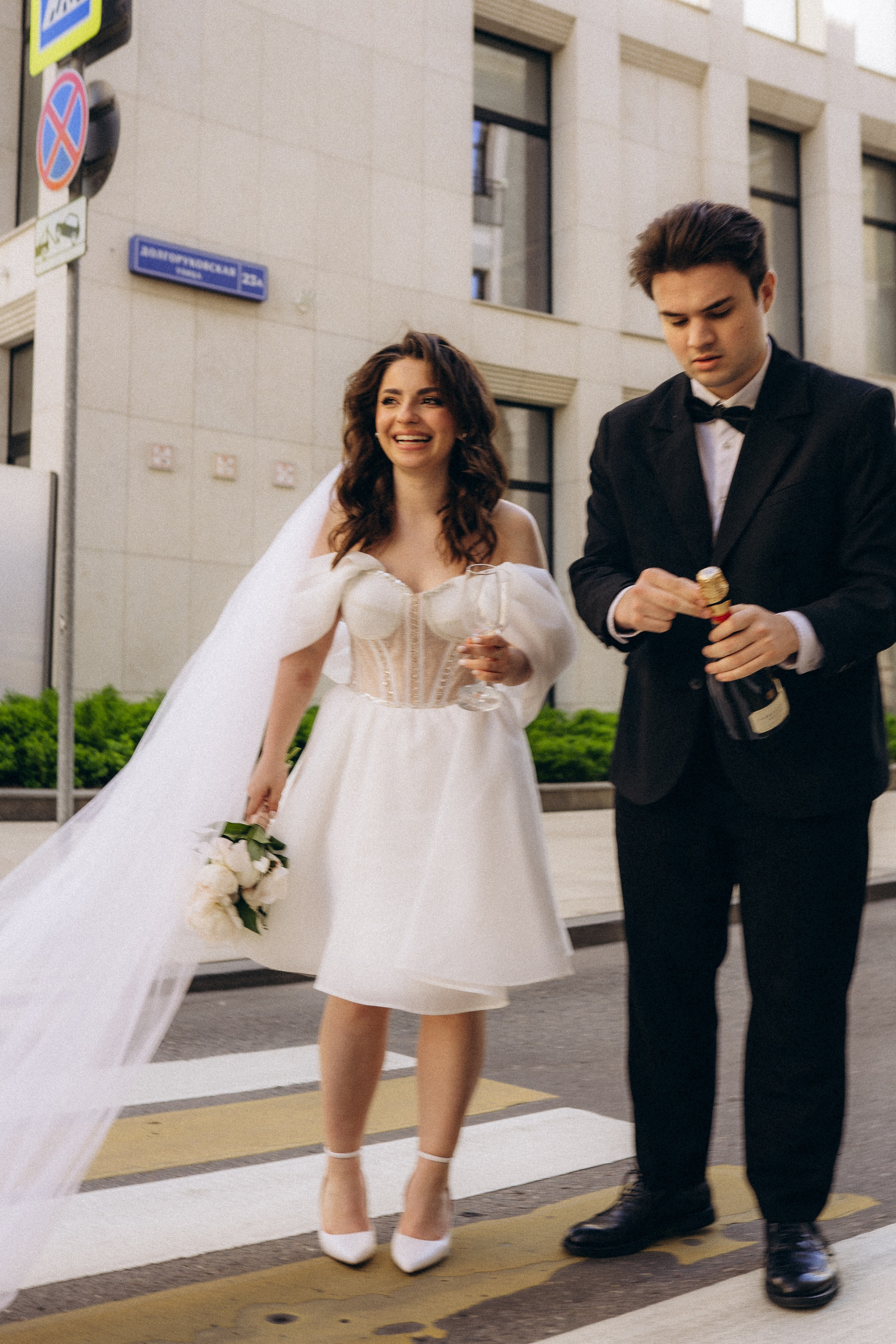 Свадебная фотопрогулка в Москве по центру города. Свадебный фотограф в Москве Анна Полушина