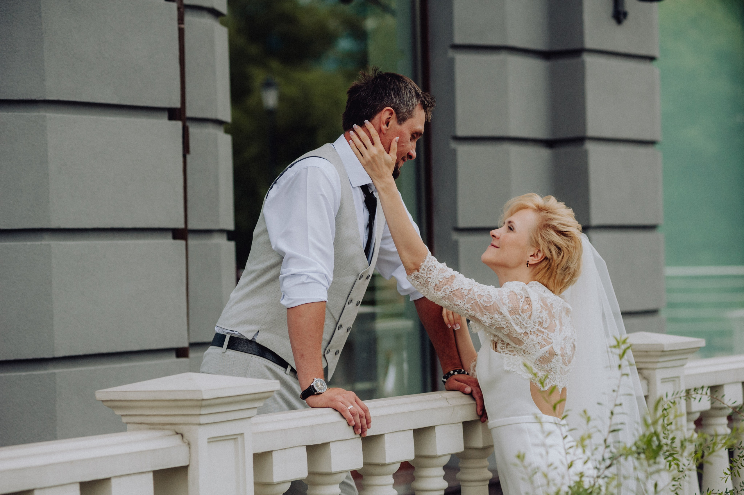 Саша и Женя. Семейный и женский фотограф, контент фотосессия в Екатеринбурге