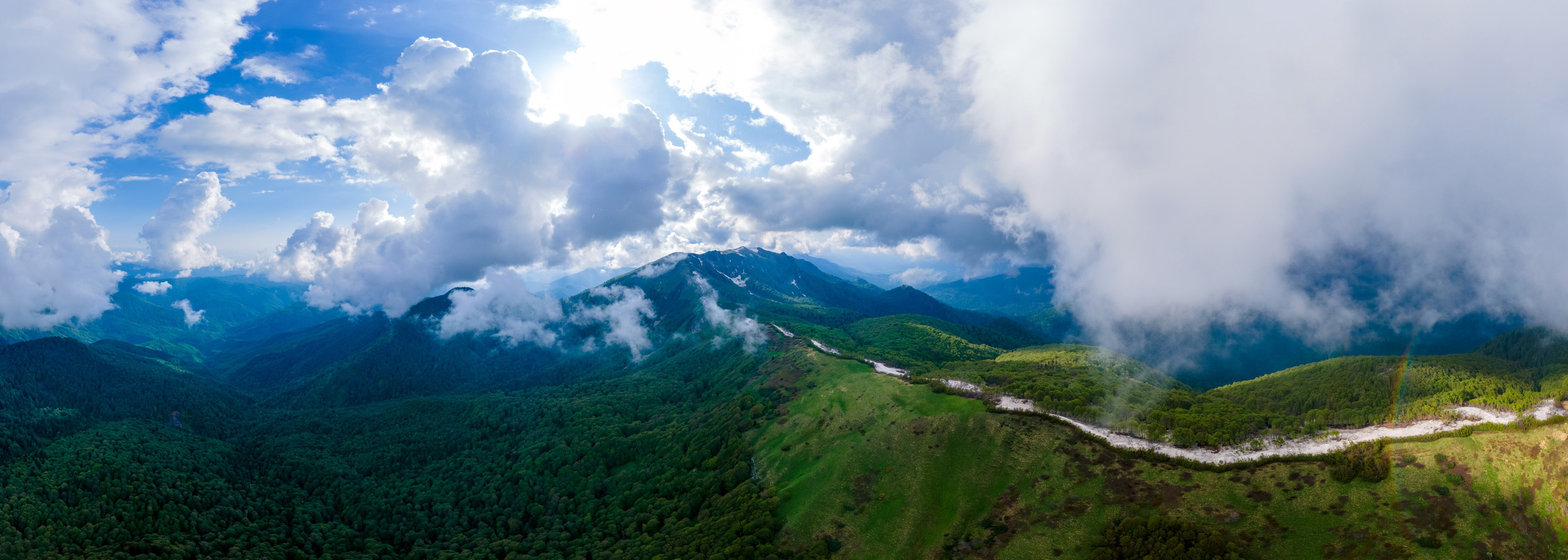 Грачев Венец. Тревел-фотограф Олег Гуров