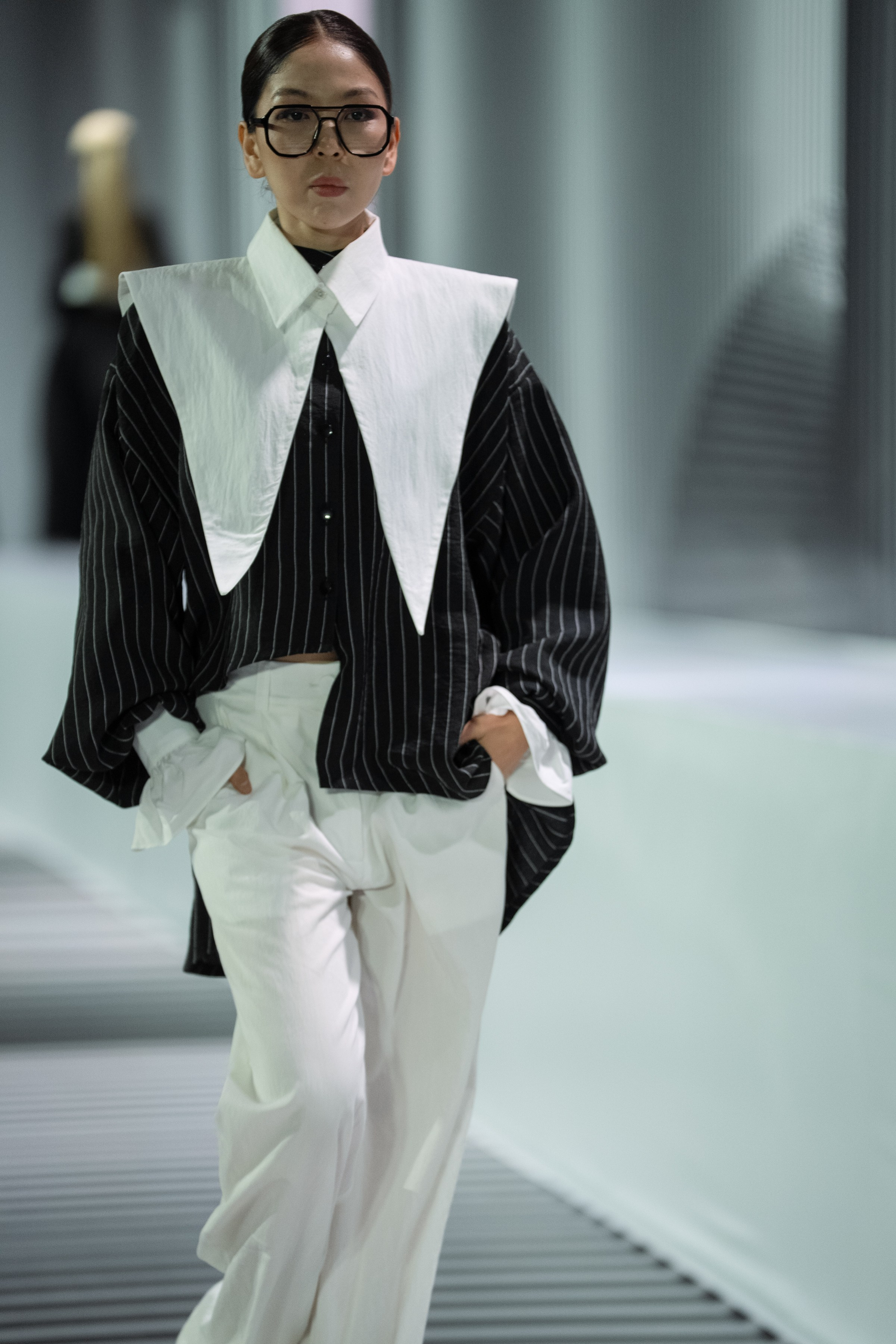 Designer LEILA KHANUM. Сайт Алматинского НЮ АРТ, будуар и фэшн фотографа Дениса Карпенко