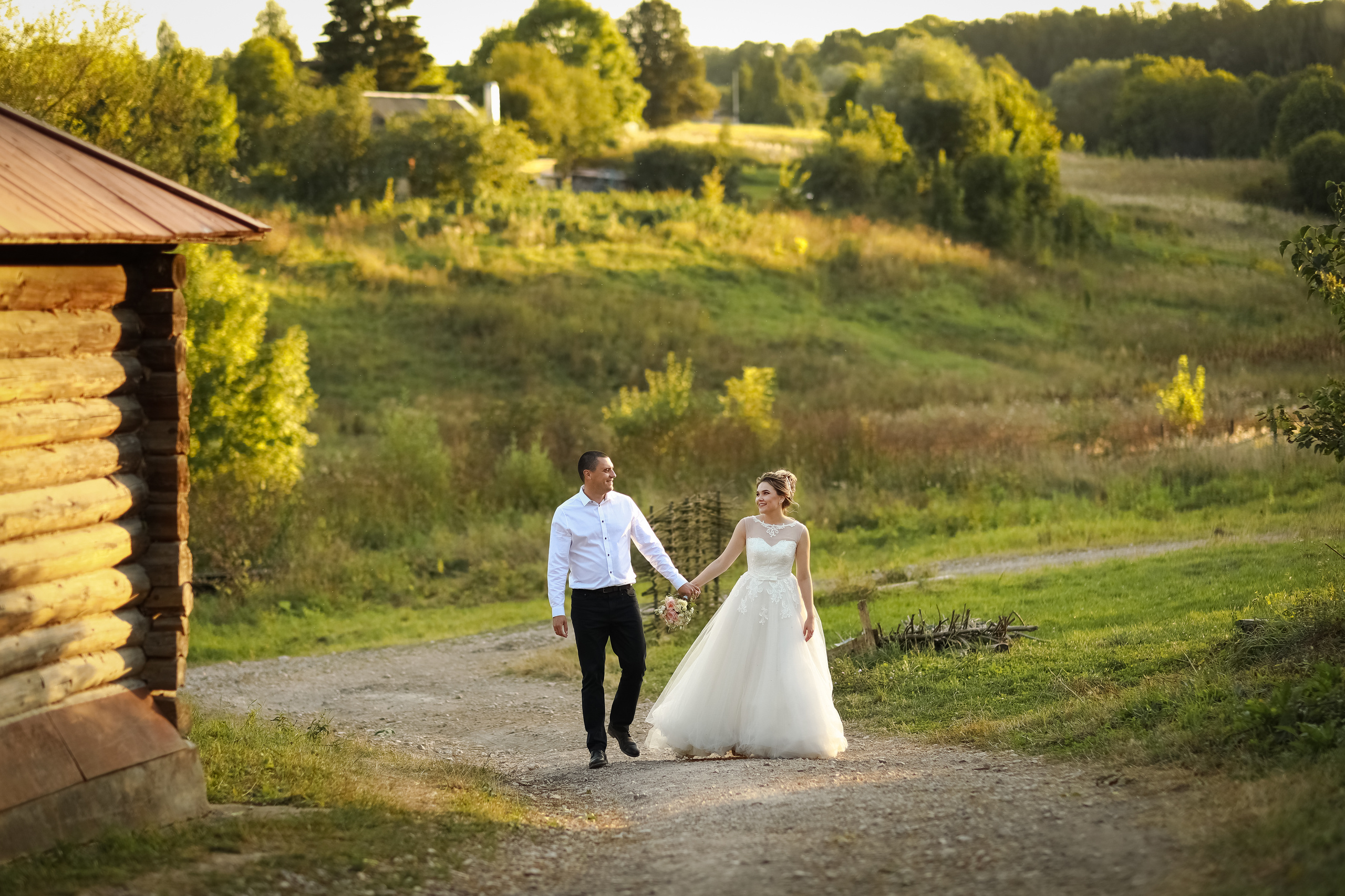 Свадебная прогулка для Олеси и Дениса. Женский семейный фотограф Тула Москва Захарова Анна