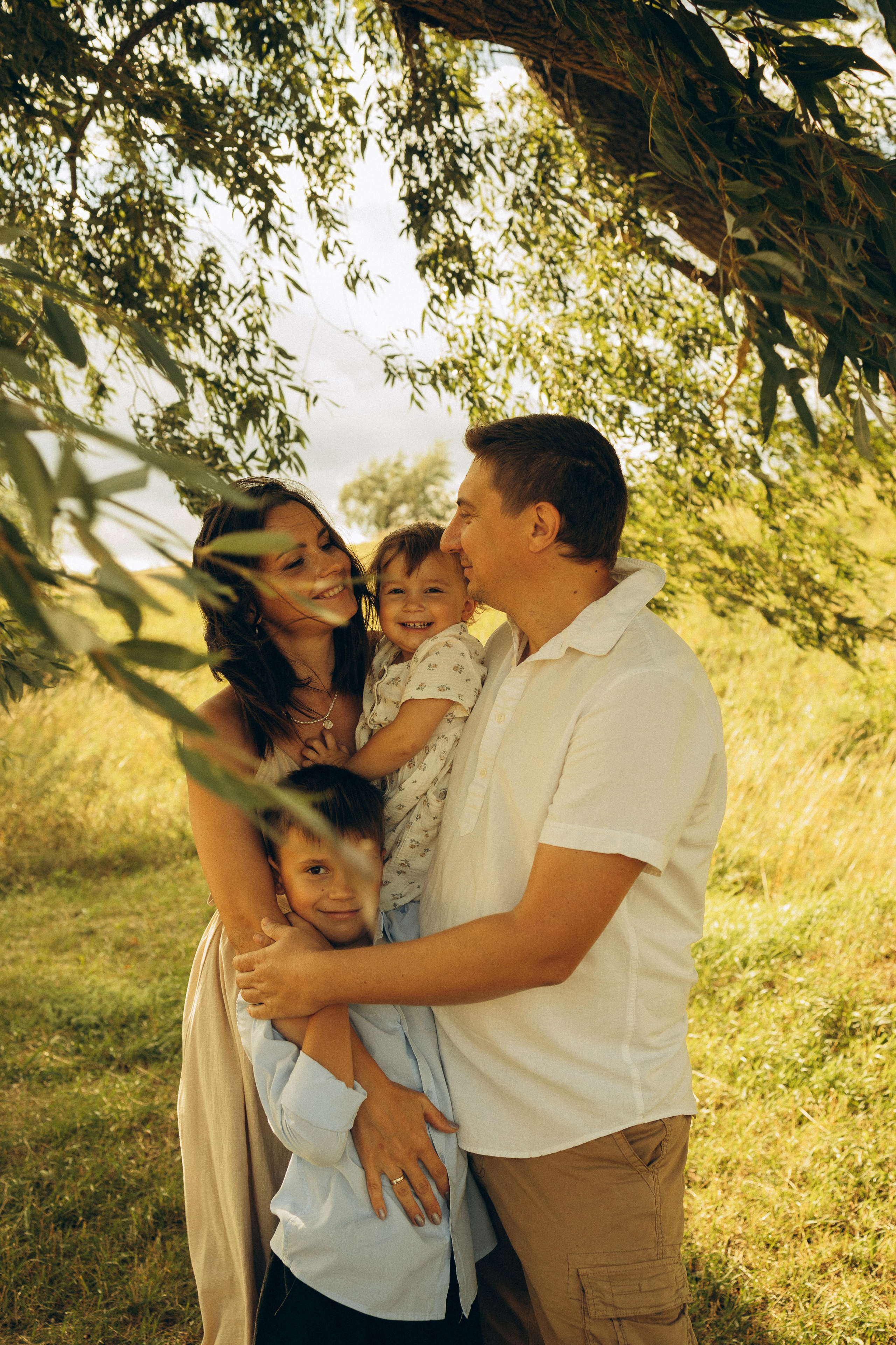 На природе. Семейный фотограф Новосибирск Фотограф на выписку Новосибирск