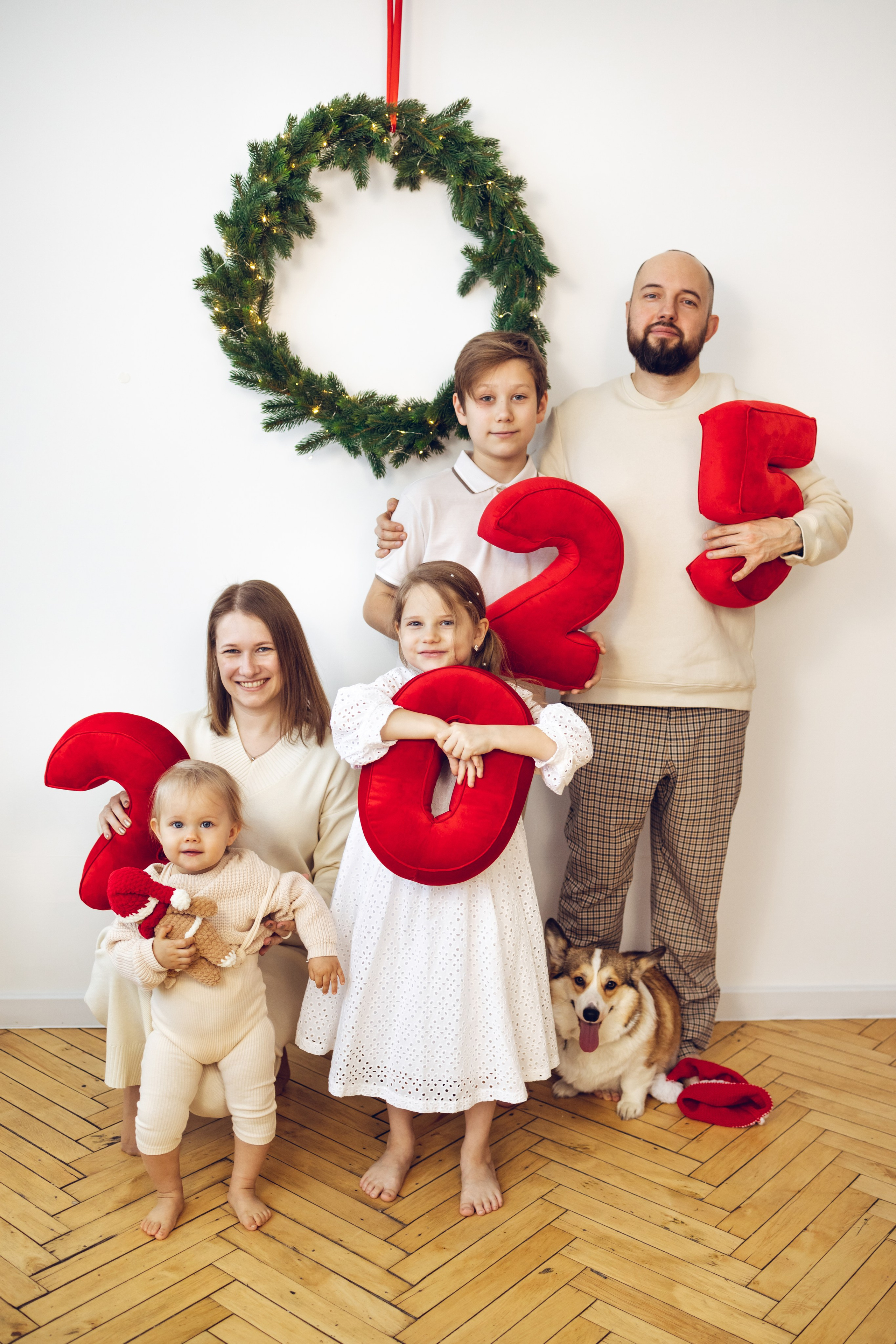 Новогодняя фотосессия семьи с ребенком в СПб |Лиммеридж. Детская фотостудия «Лиммеридж» в Санкт-Петербурге