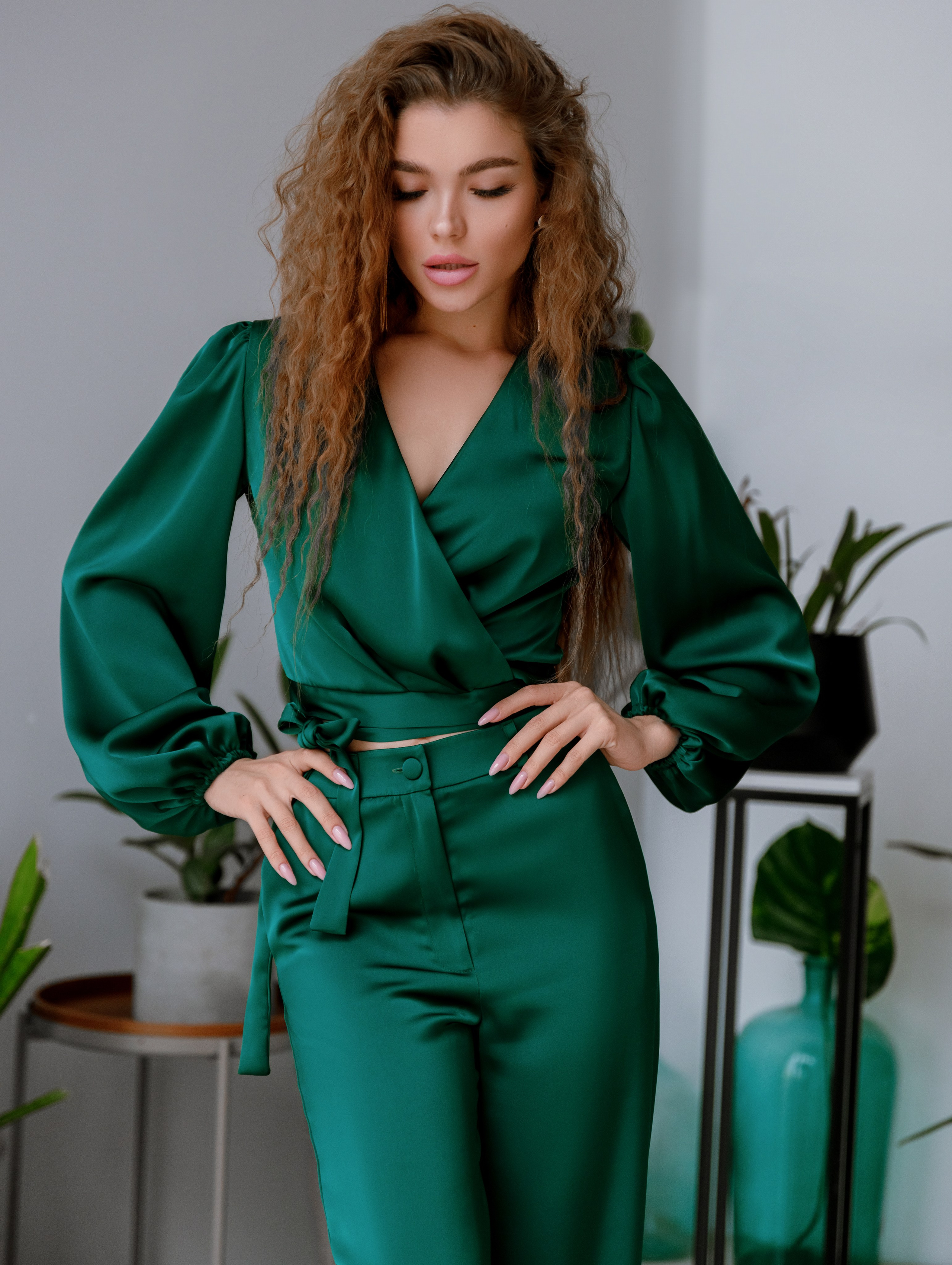 SHIFFONO. Фотограф для маркетплейсов в Москве Озерова Кристина