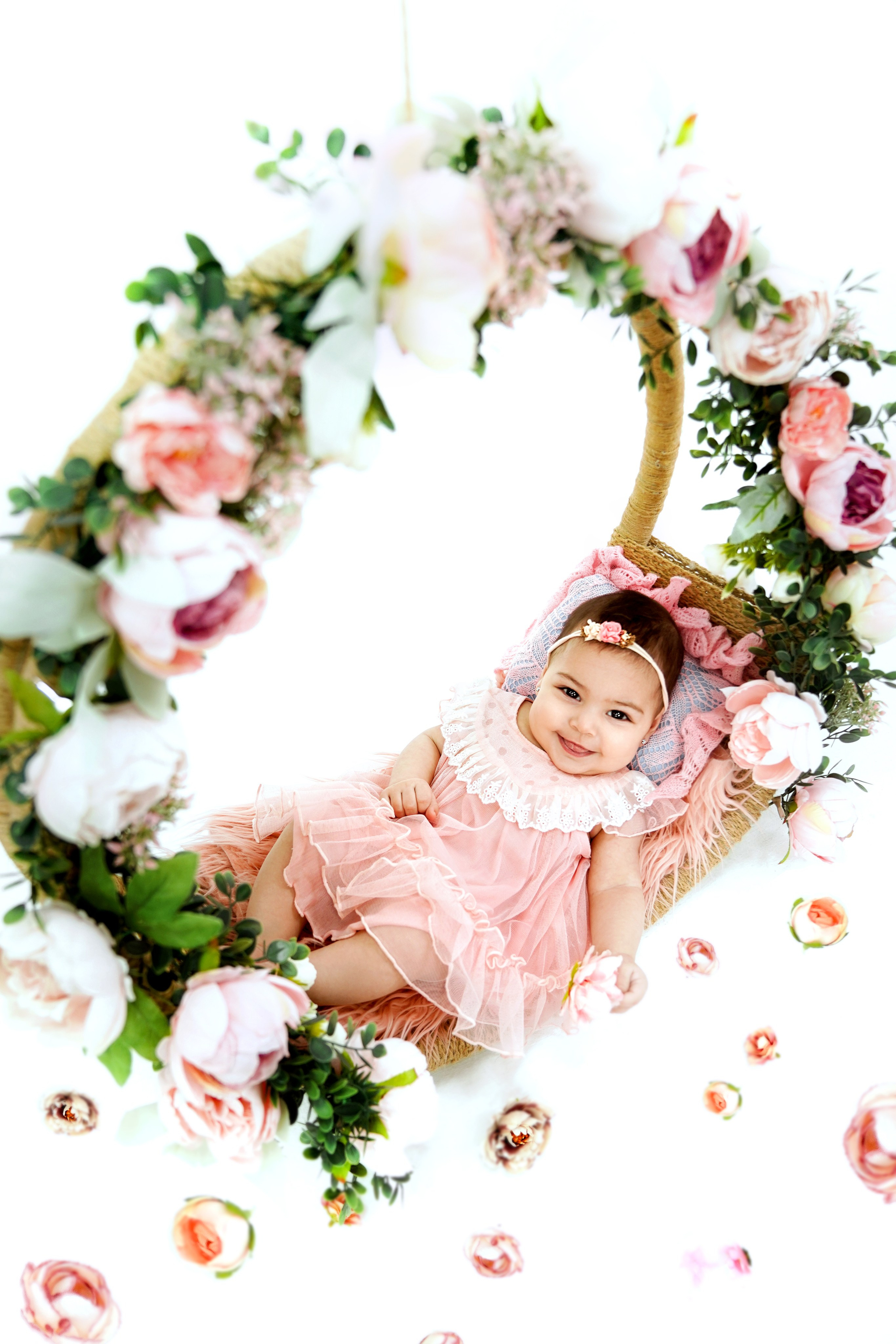 Дети до года. Фотограф новорожденных, детей до года и беременных в Симферополе