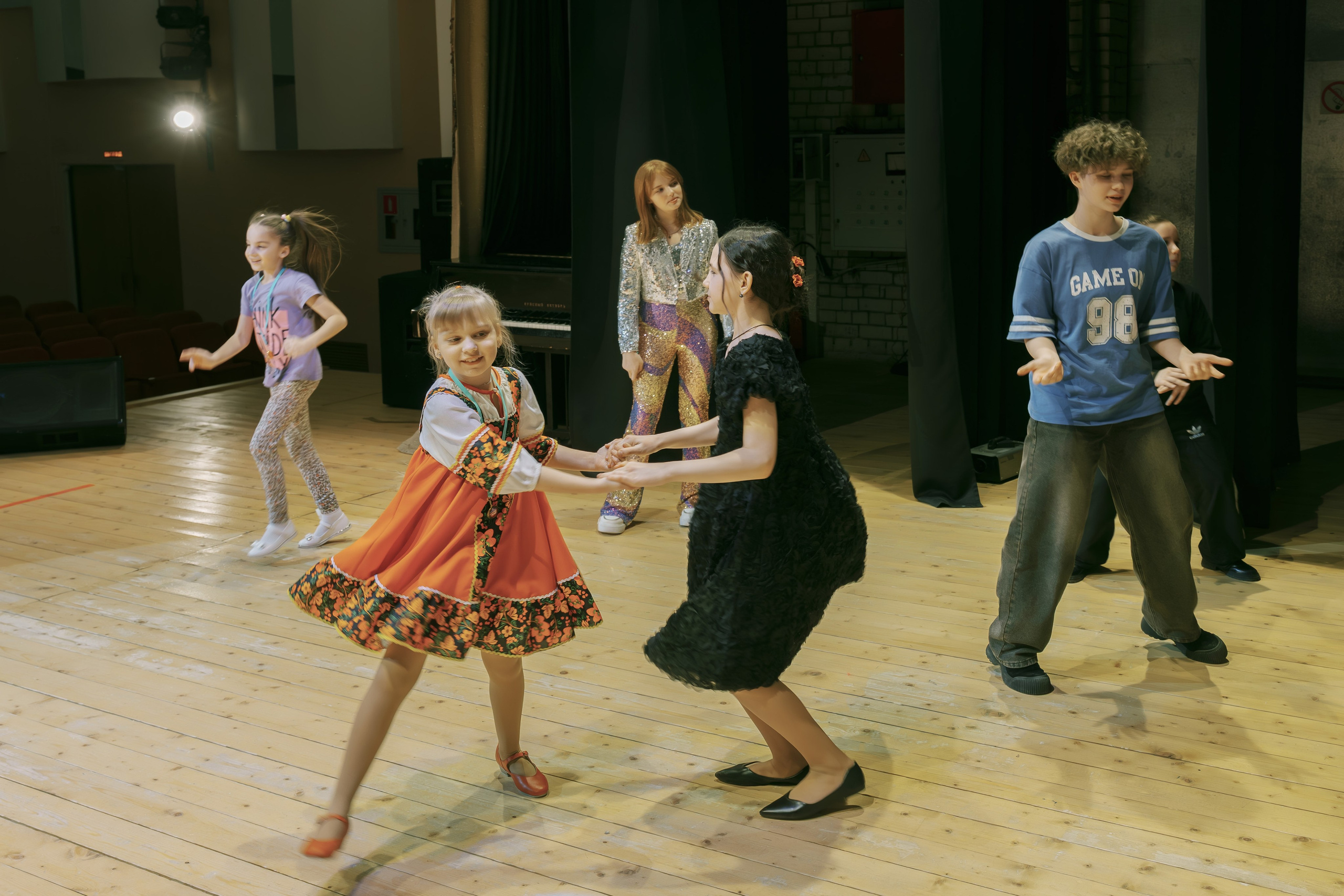 Арт-объединение Творческие люди. ДК Литвинки «Вместе ярче». Фотограф Евгений Егоров