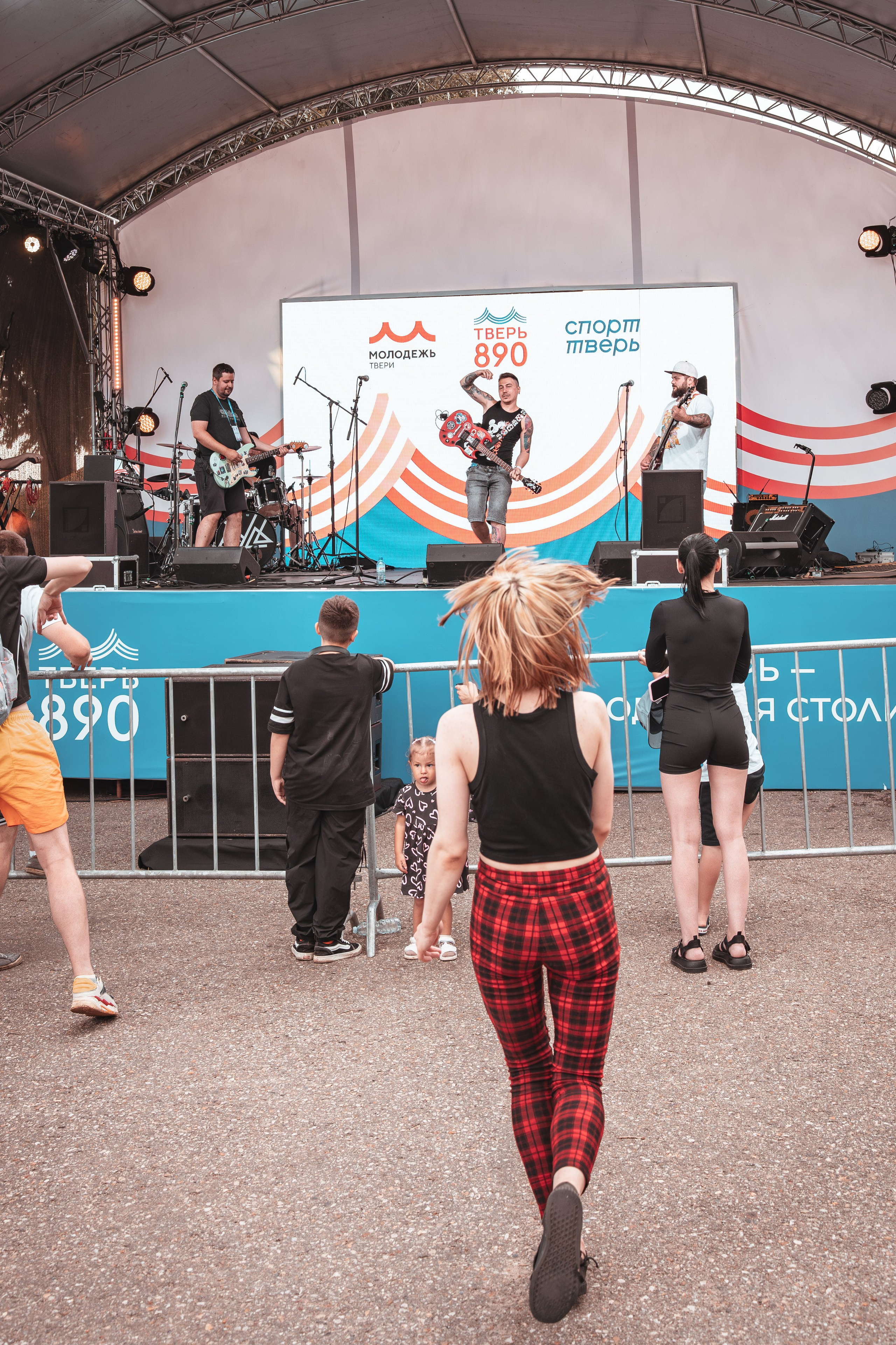 Гр. Мама Стифлера День г. Твери. Фотограф Евгений Егоров